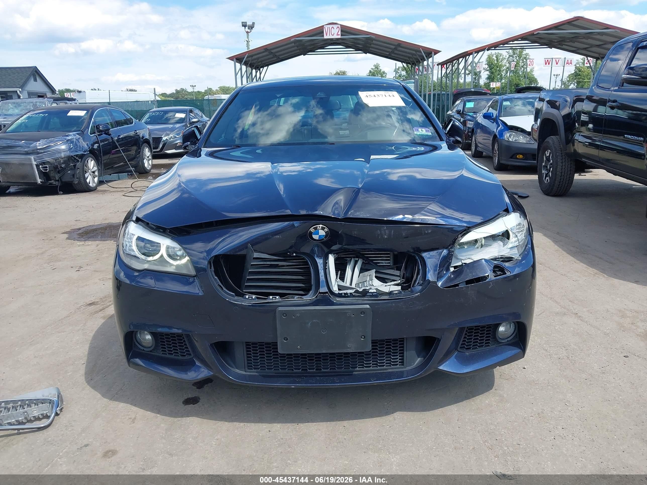 2013 Bmw 550i Xdrive Blue vin: WBAFU9C56DDY72317