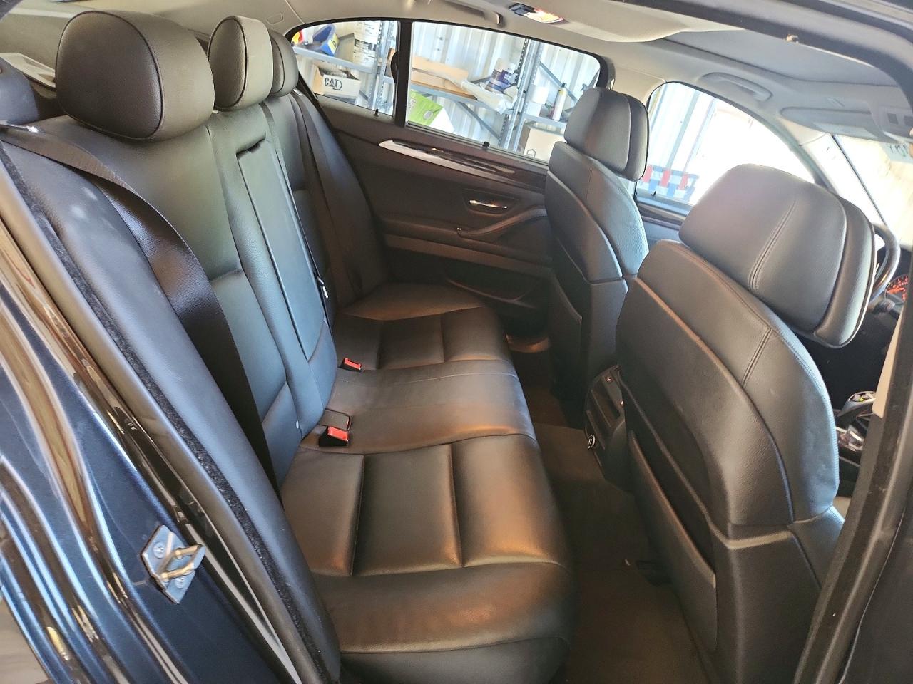 2011 Bmw 550 Xi Black vin: WBAFU9C57BC278130