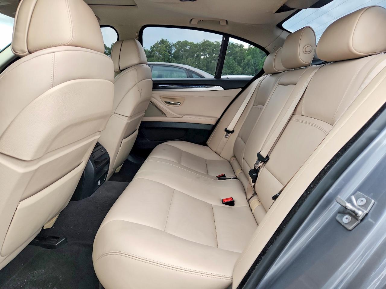 2012 Bmw 550 Xi Gray vin: WBAFU9C58CC787922