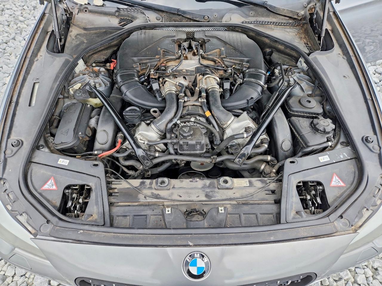 2012 Bmw 550 Xi Gray vin: WBAFU9C58CC787922