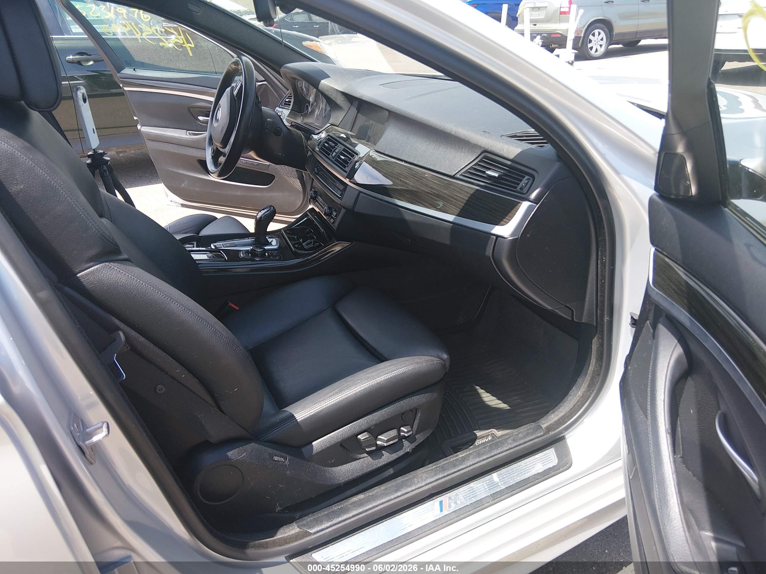 2013 Bmw 550i Xdrive Silver vin: WBAFU9C58DDY72593