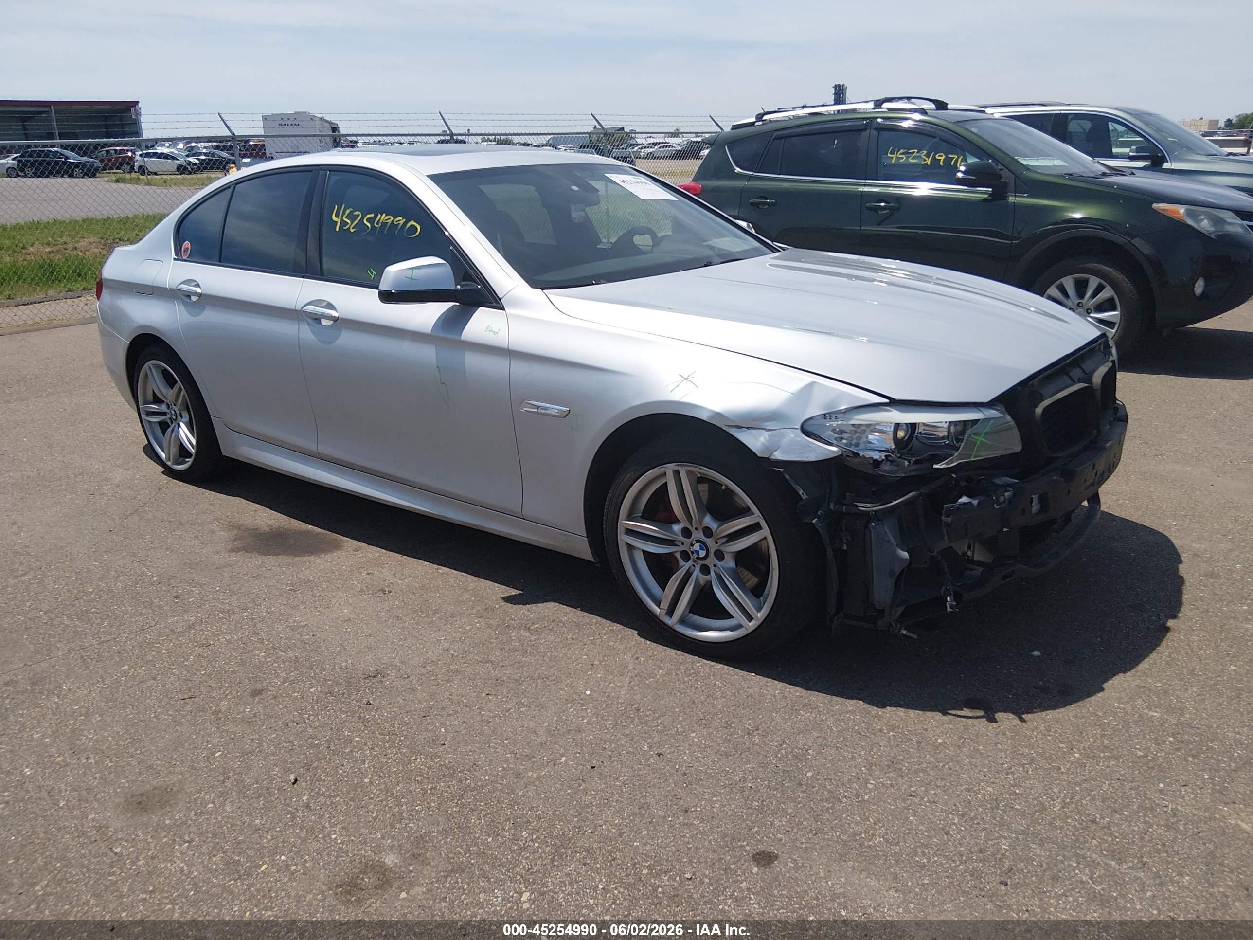 2013 Bmw 550i Xdrive Silver vin: WBAFU9C58DDY72593