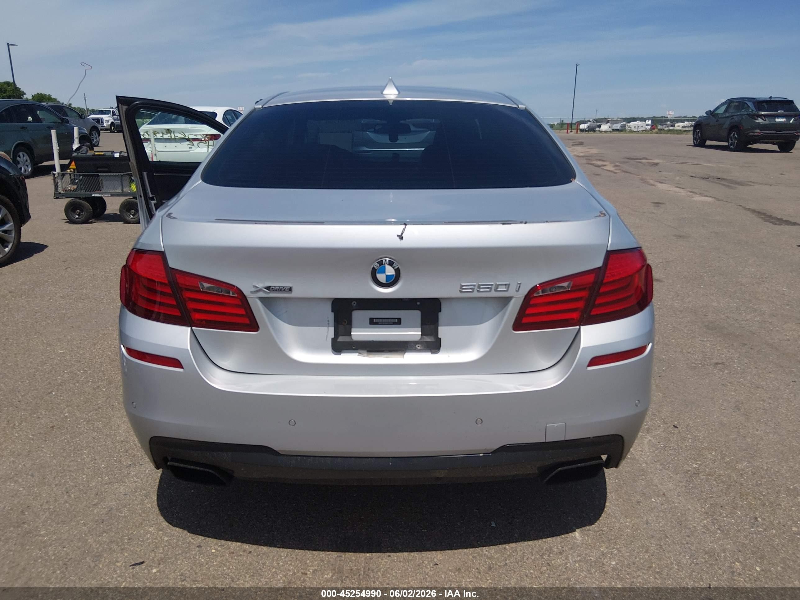 2013 Bmw 550i Xdrive Silver vin: WBAFU9C58DDY72593