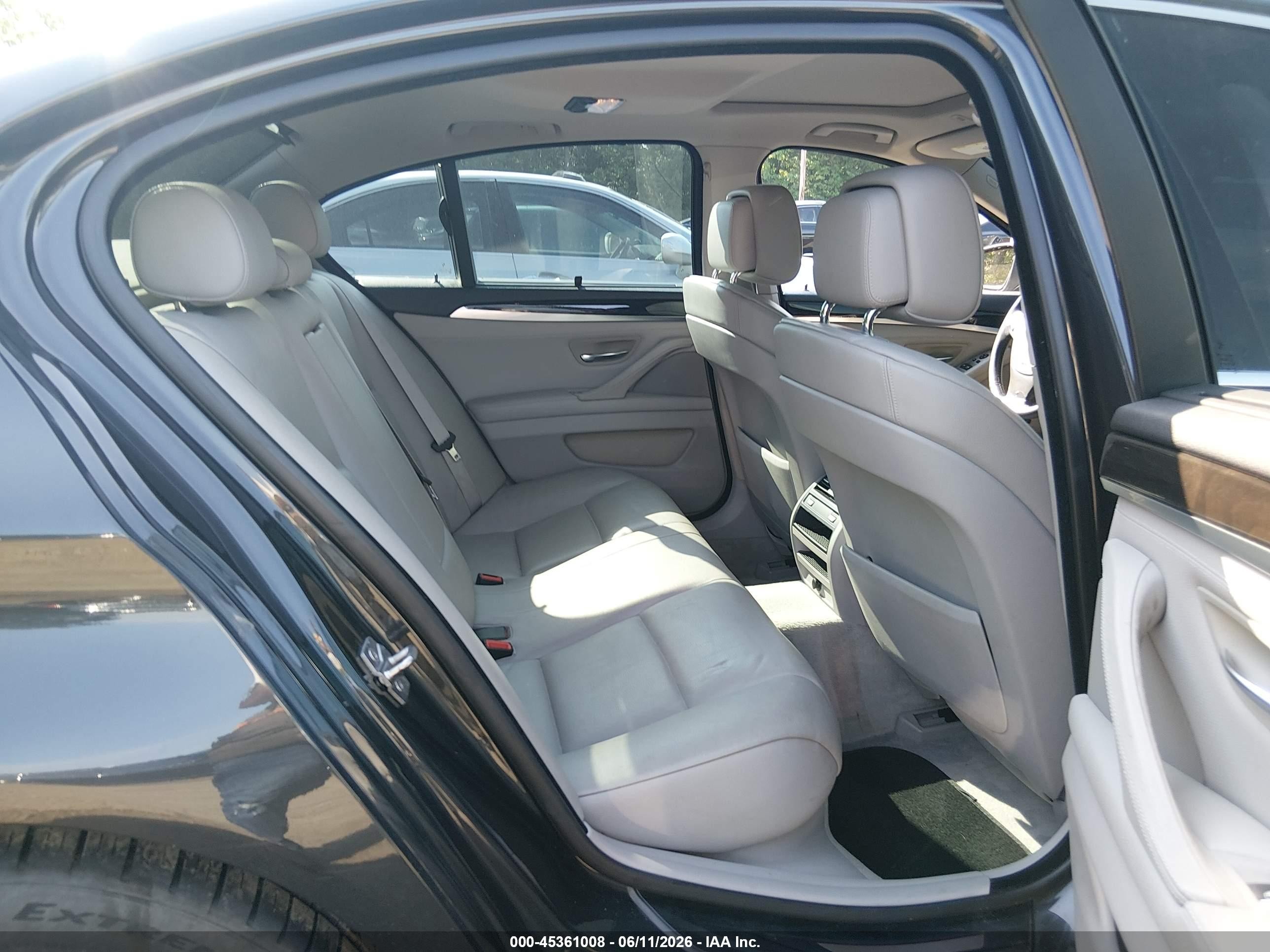 2011 Bmw 550i Xdrive Gray vin: WBAFU9C59BC786583