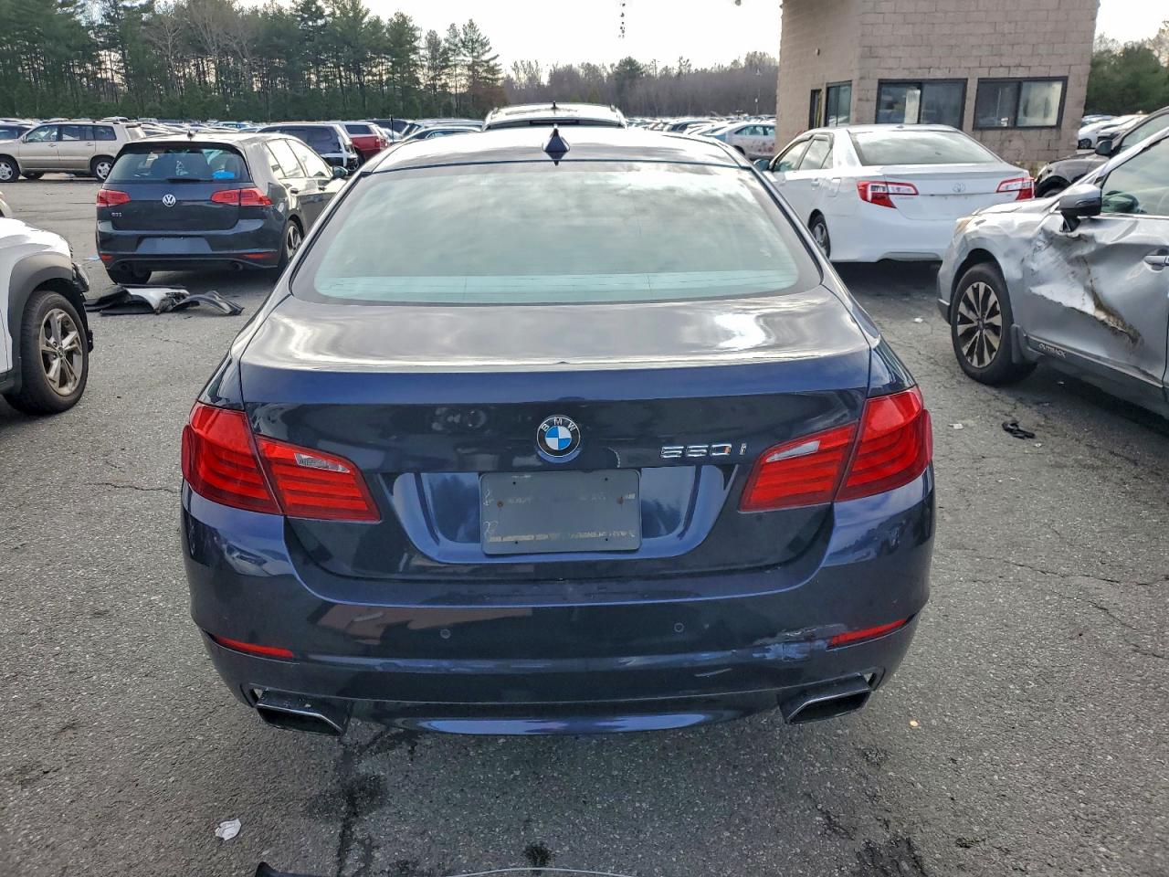 2011 Bmw 550 Xi Blue vin: WBAFU9C59BC786745