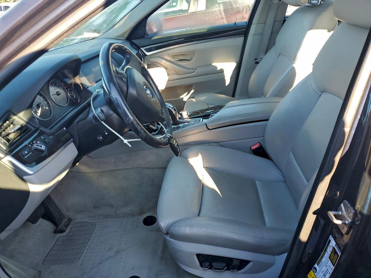 2011 Bmw 550 Xi Blue vin: WBAFU9C59BC786745