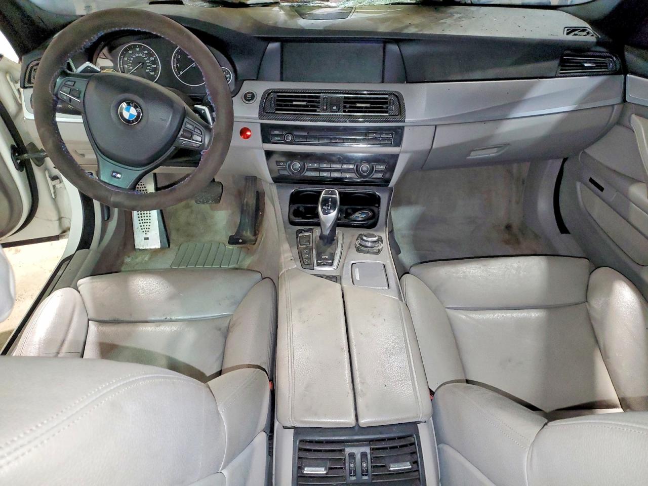2012 Bmw 550 Xi White vin: WBAFU9C59CC788190