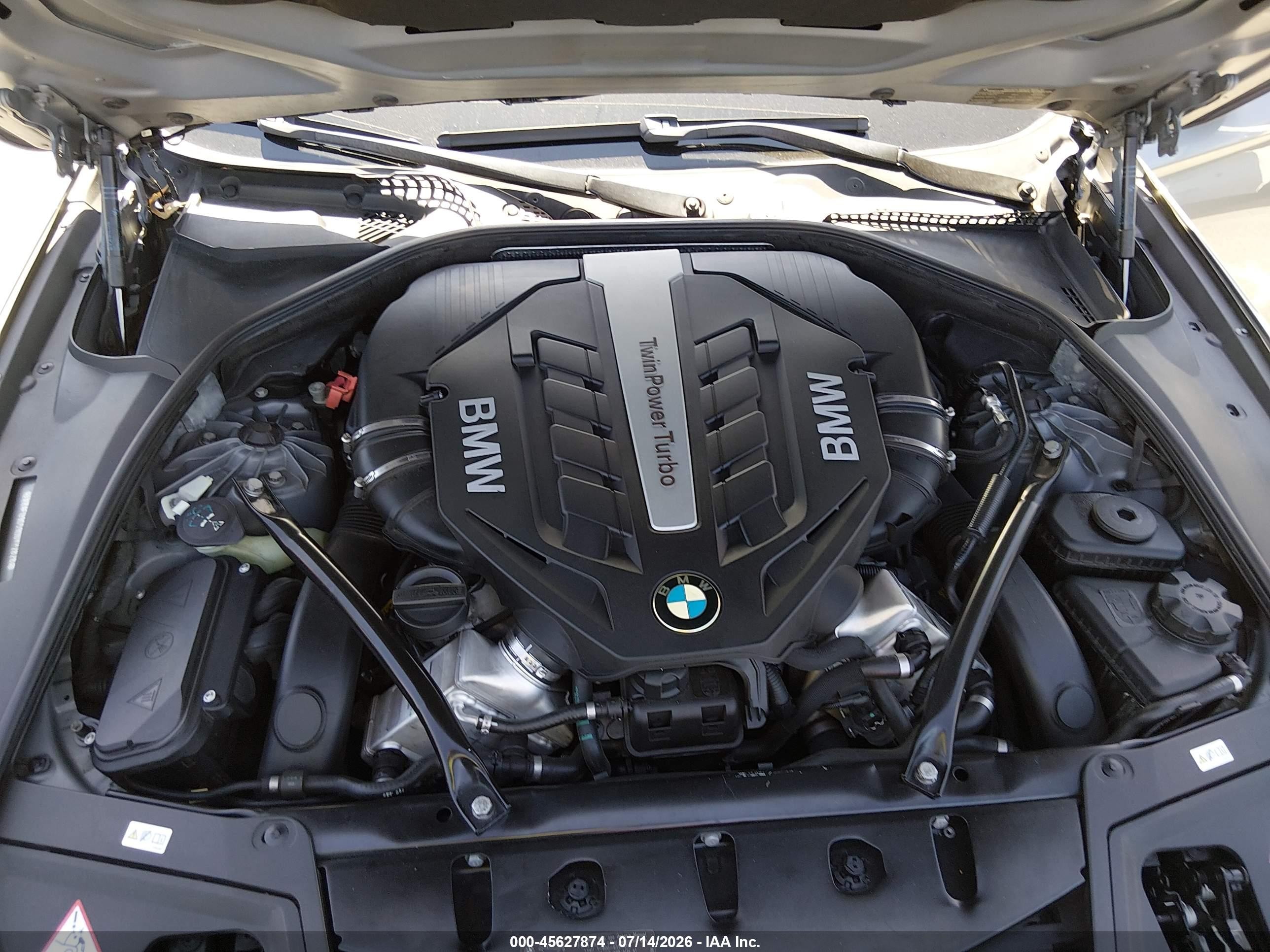 2013 Bmw 550i Xdrive Серый vin: WBAFU9C59DDY72828