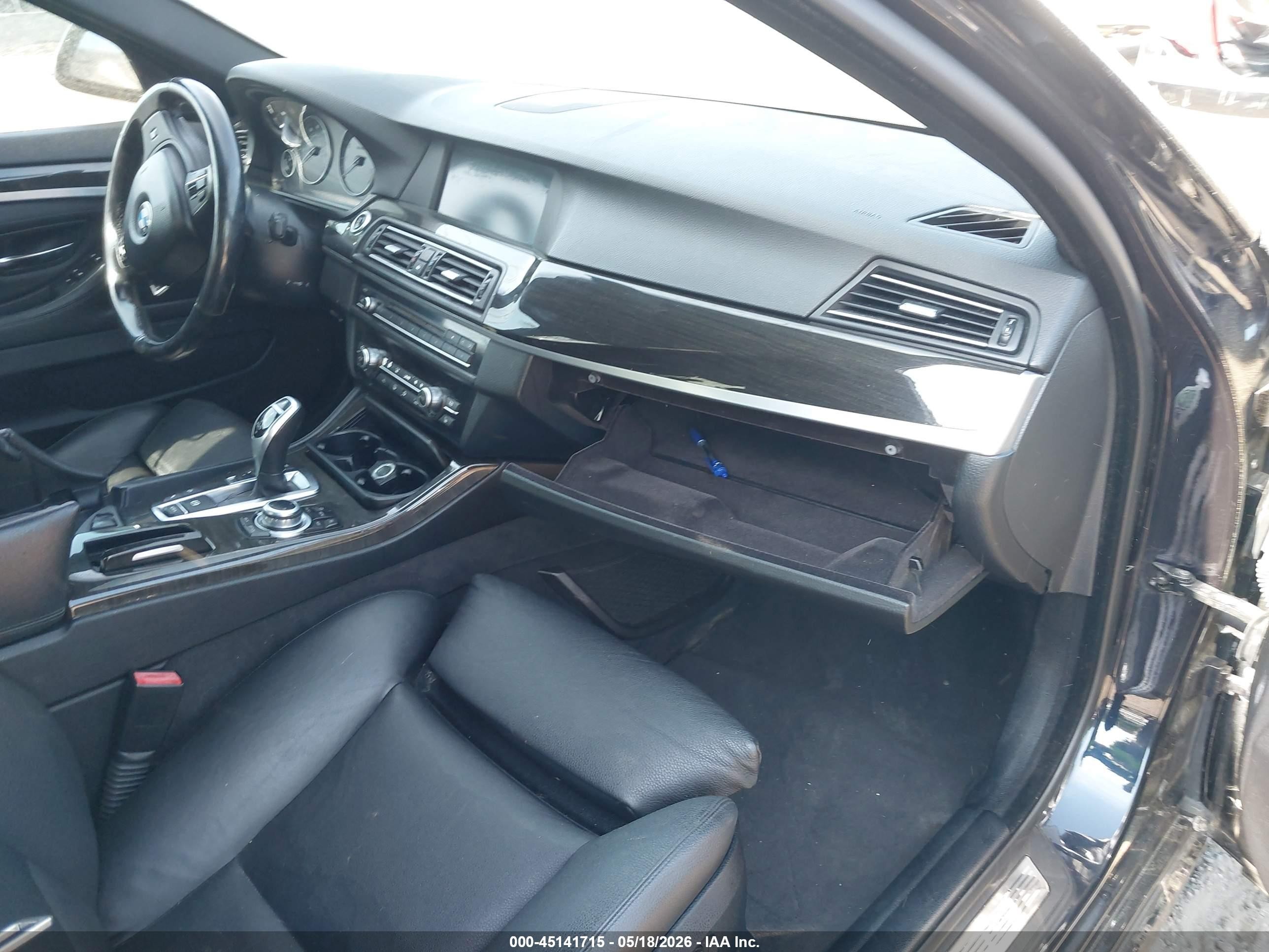 2011 Bmw 550i Xdrive Черный vin: WBAFU9C5XBC784180