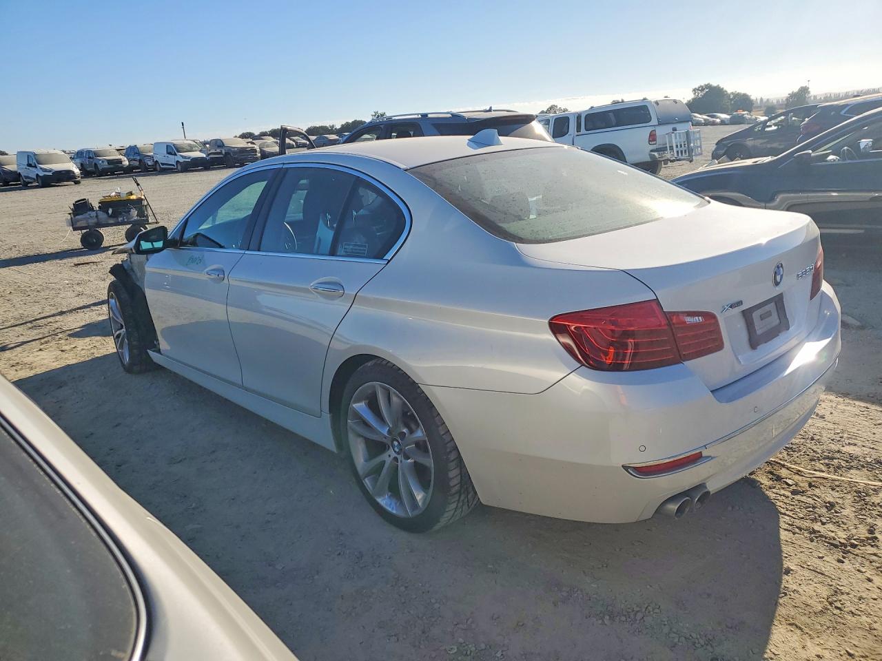2014 Bmw 535 D Xdrive White vin: WBAFV3C51ED684820
