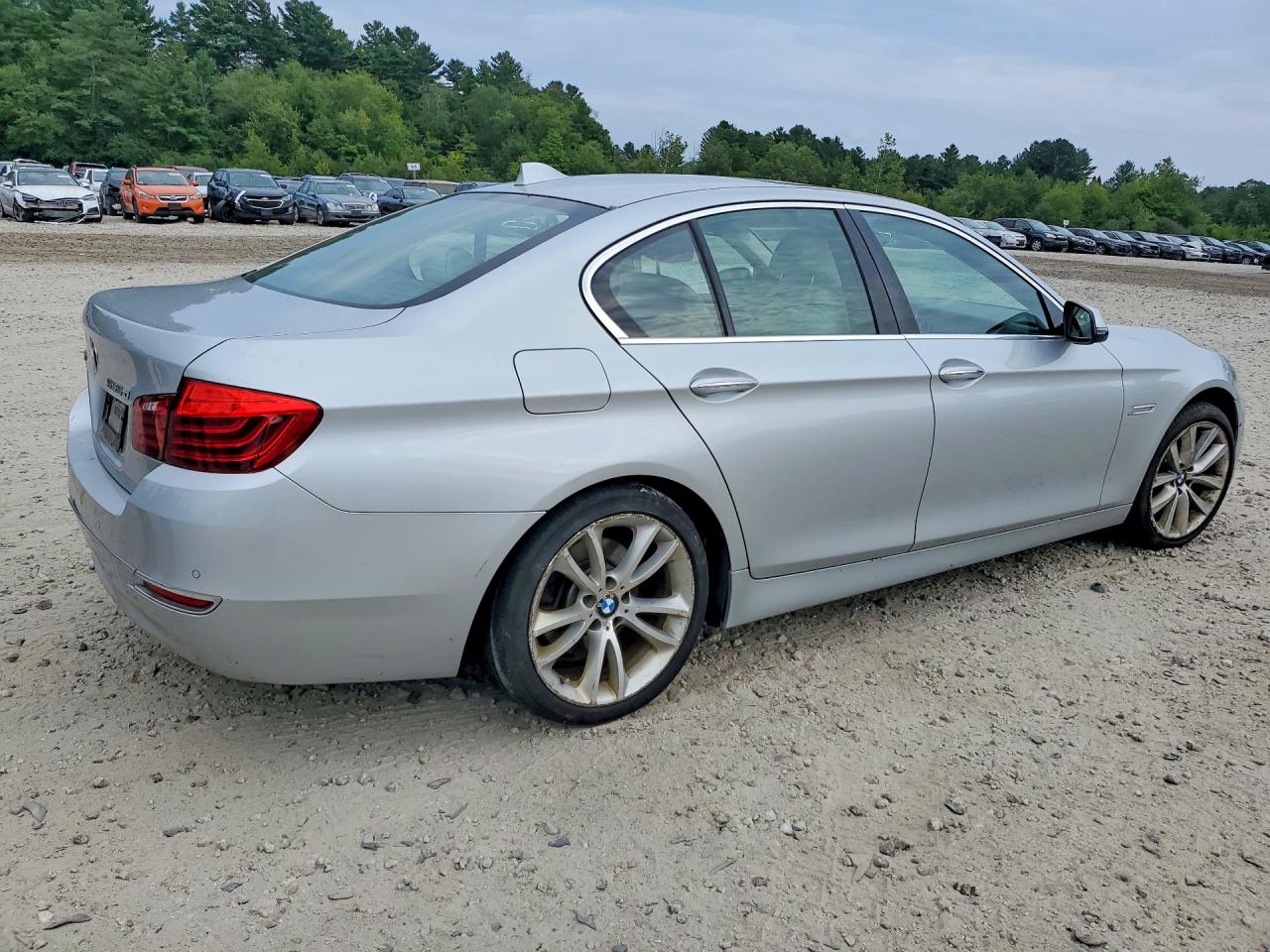 2014 Bmw 535 D Xdrive Серебряный vin: WBAFV3C51ED686048