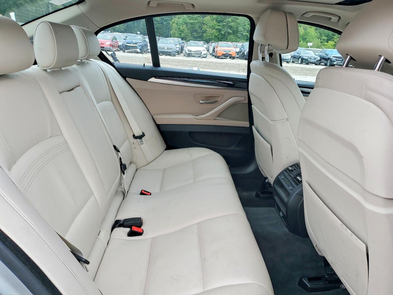 2014 Bmw 535 D Xdrive Серебряный vin: WBAFV3C51ED686048