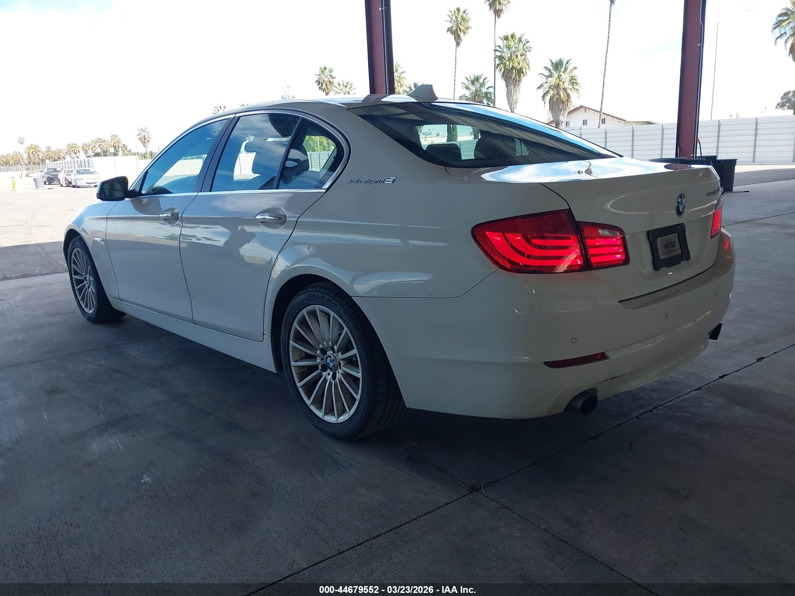 2013 Bmw Activehybrid 5 White vin: WBAFZ9C58DC751974