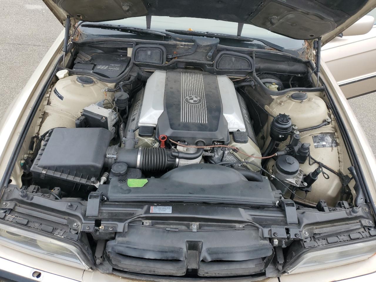 1995 Bmw 740 I Automatic Cream vin: WBAGF6323SDH08462