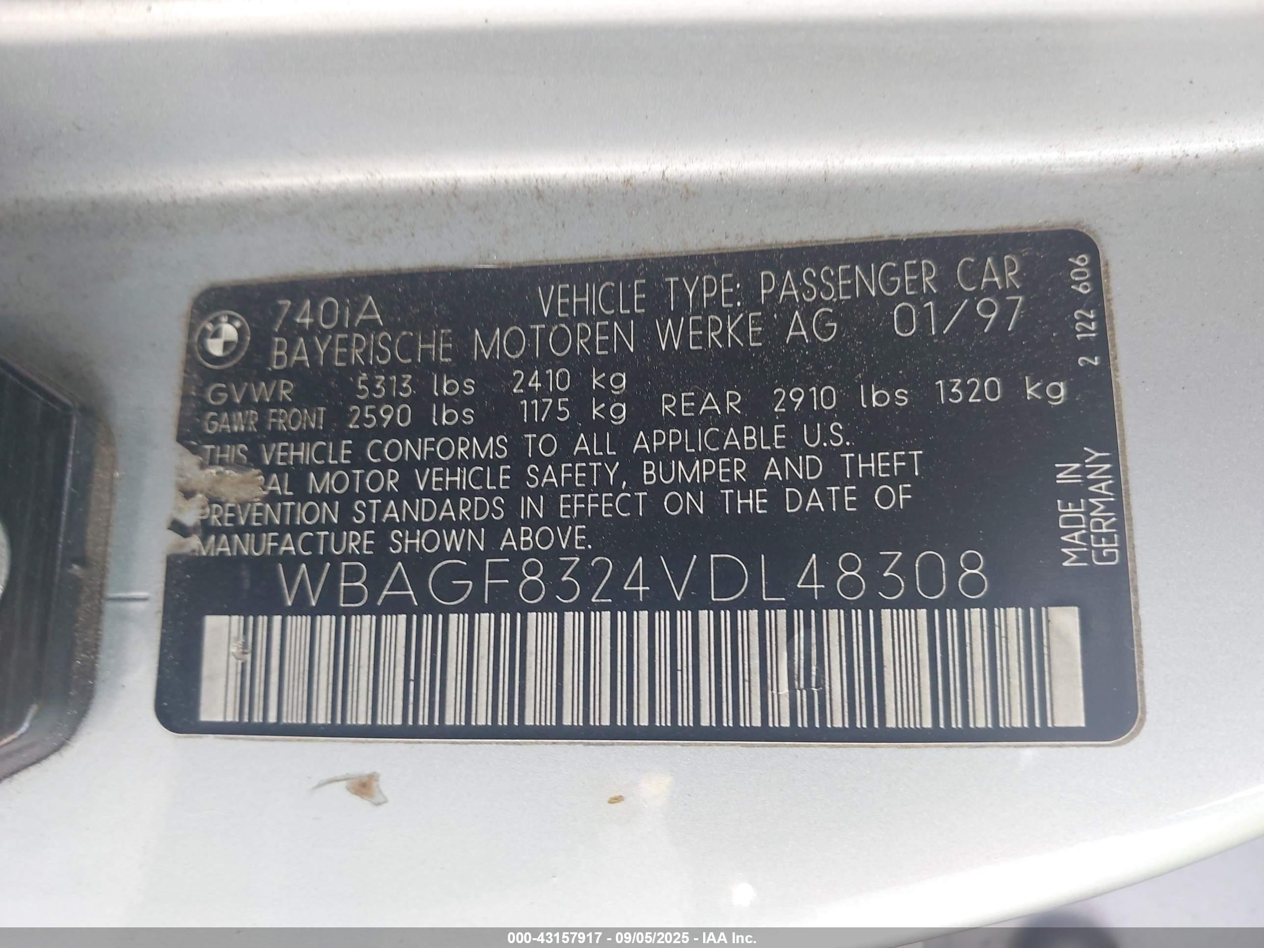 1997 Bmw 740ia   Silver vin: WBAGF8324VDL48308