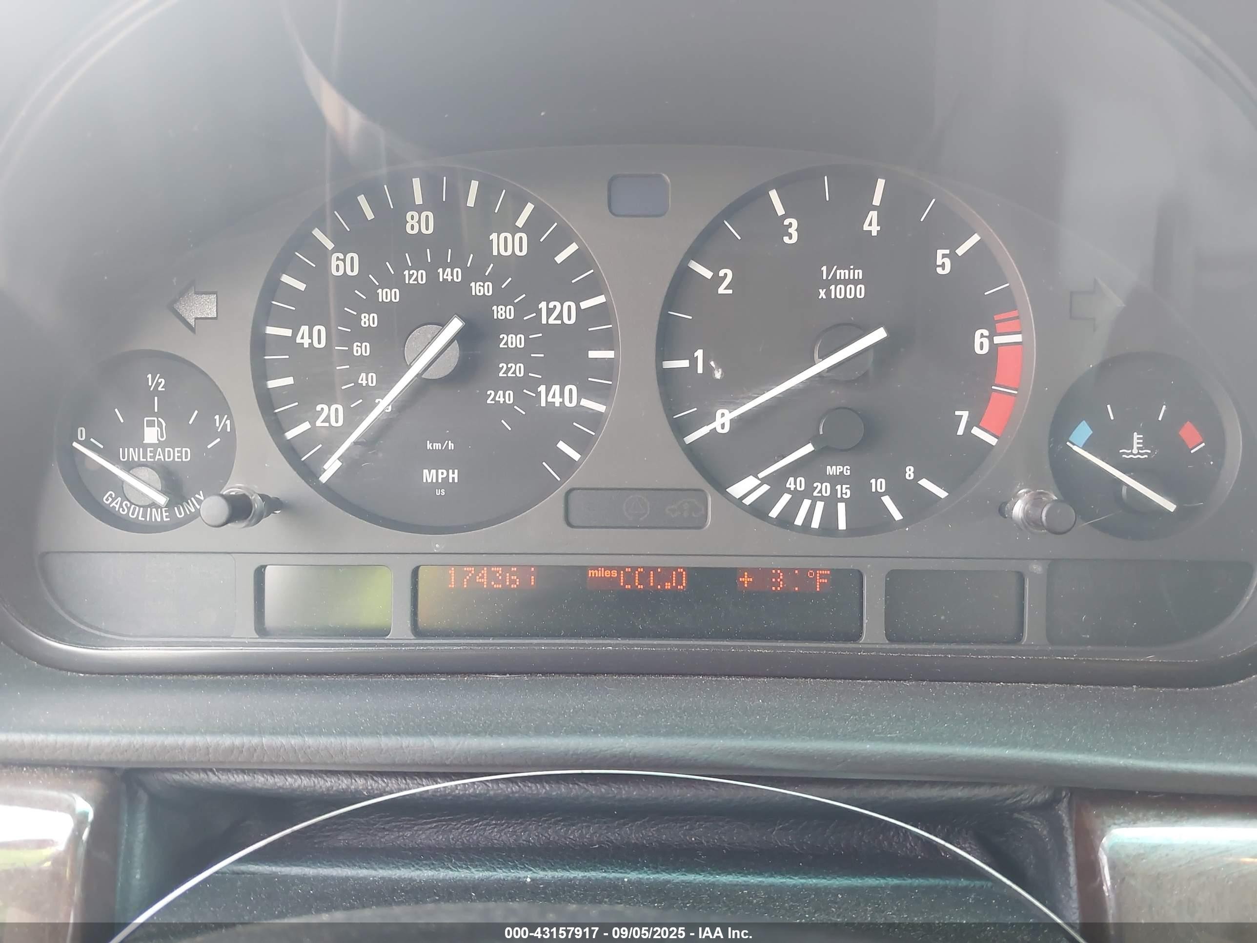 1997 Bmw 740ia   Silver vin: WBAGF8324VDL48308