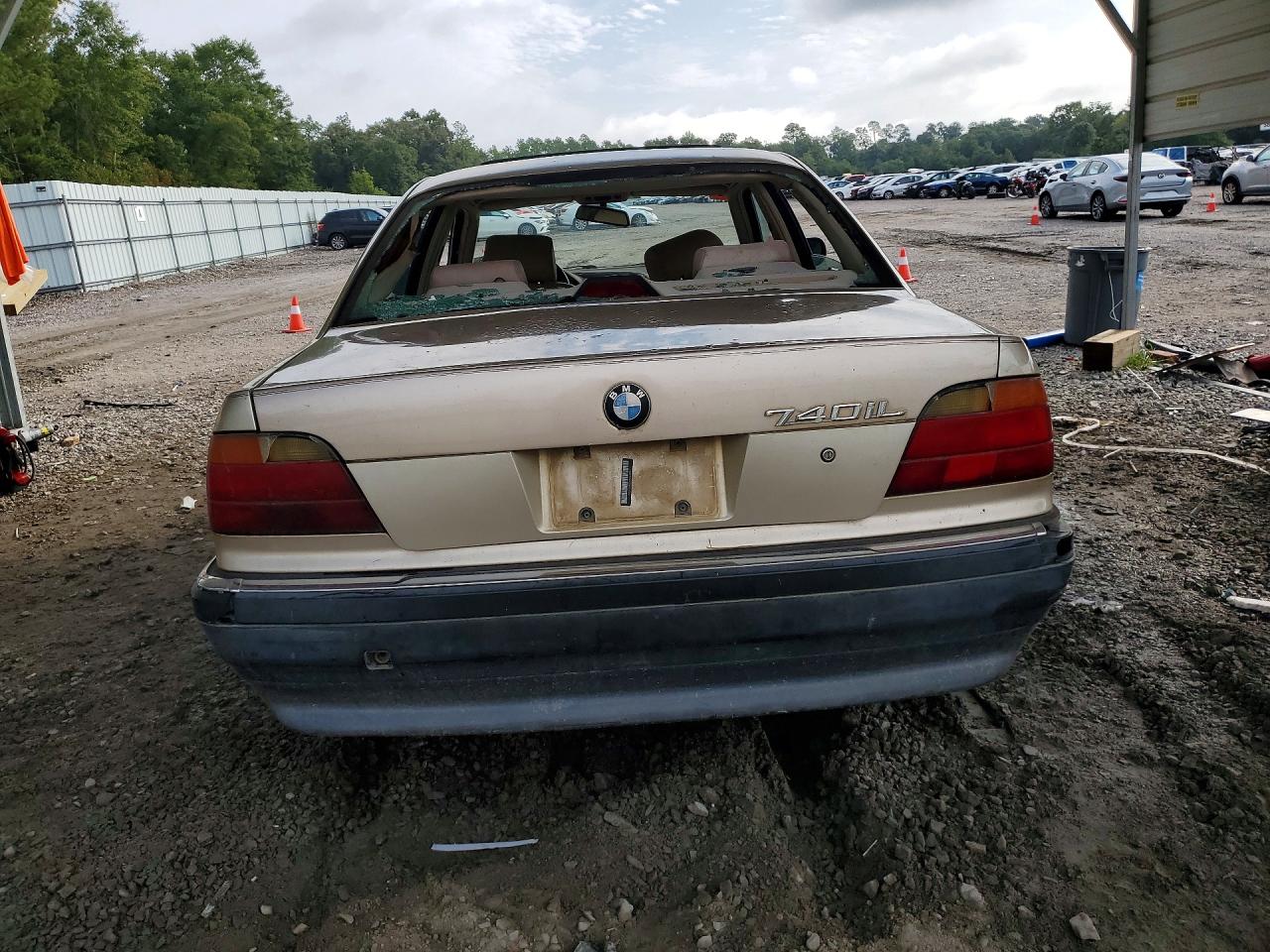 1998 Bmw 740 I Automatic Gold vin: WBAGF8327WDL53102