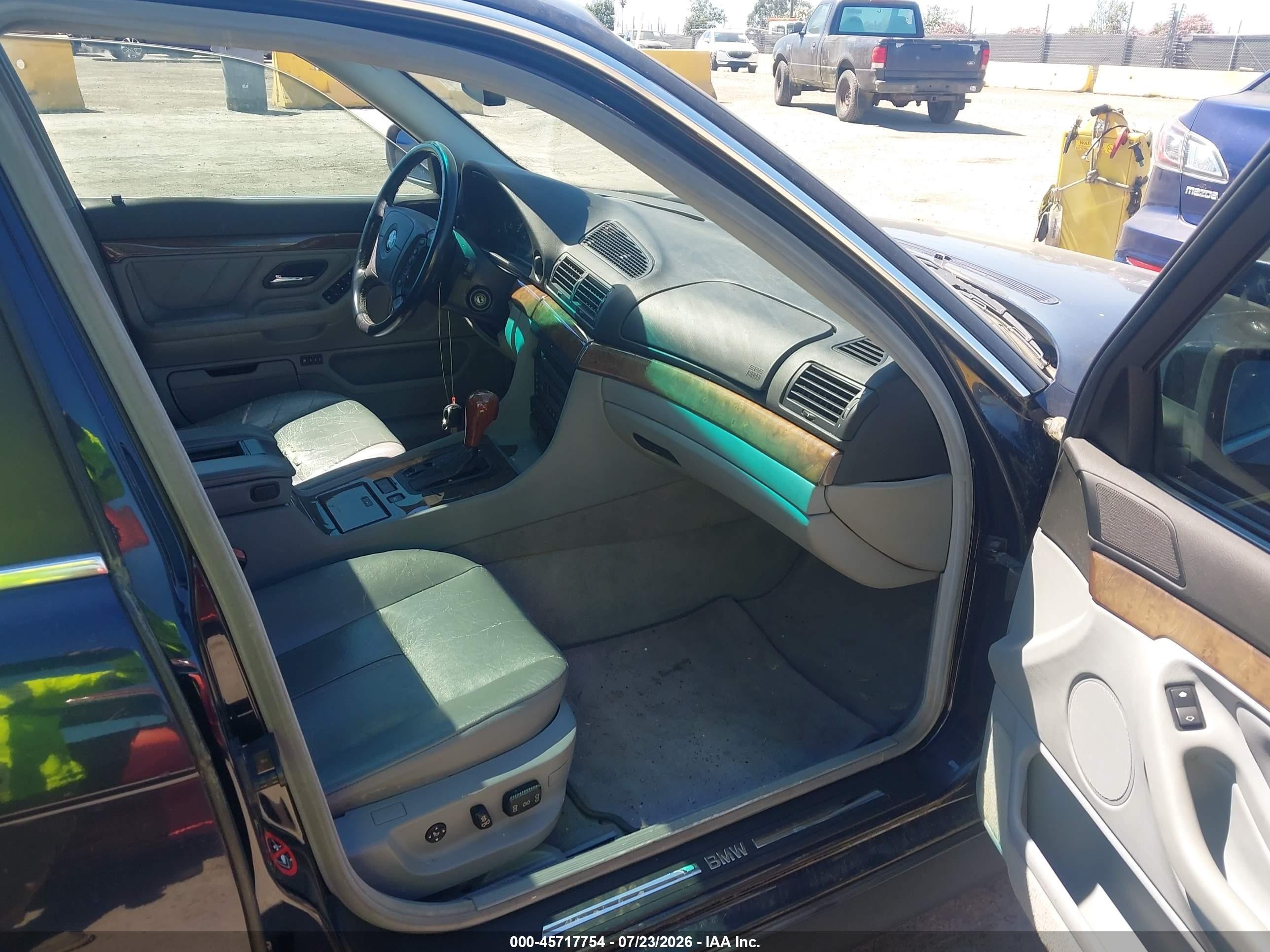 1999 Bmw 740ia   Blue vin: WBAGG8333XDN74154