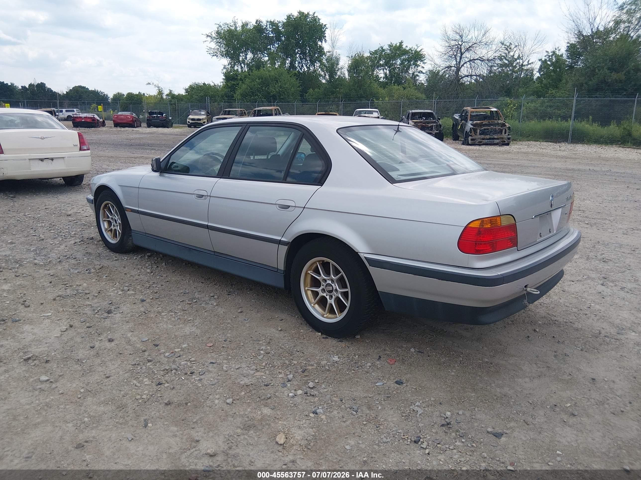 1999 Bmw 740ia   Silver vin: WBAGG8339XDN73624