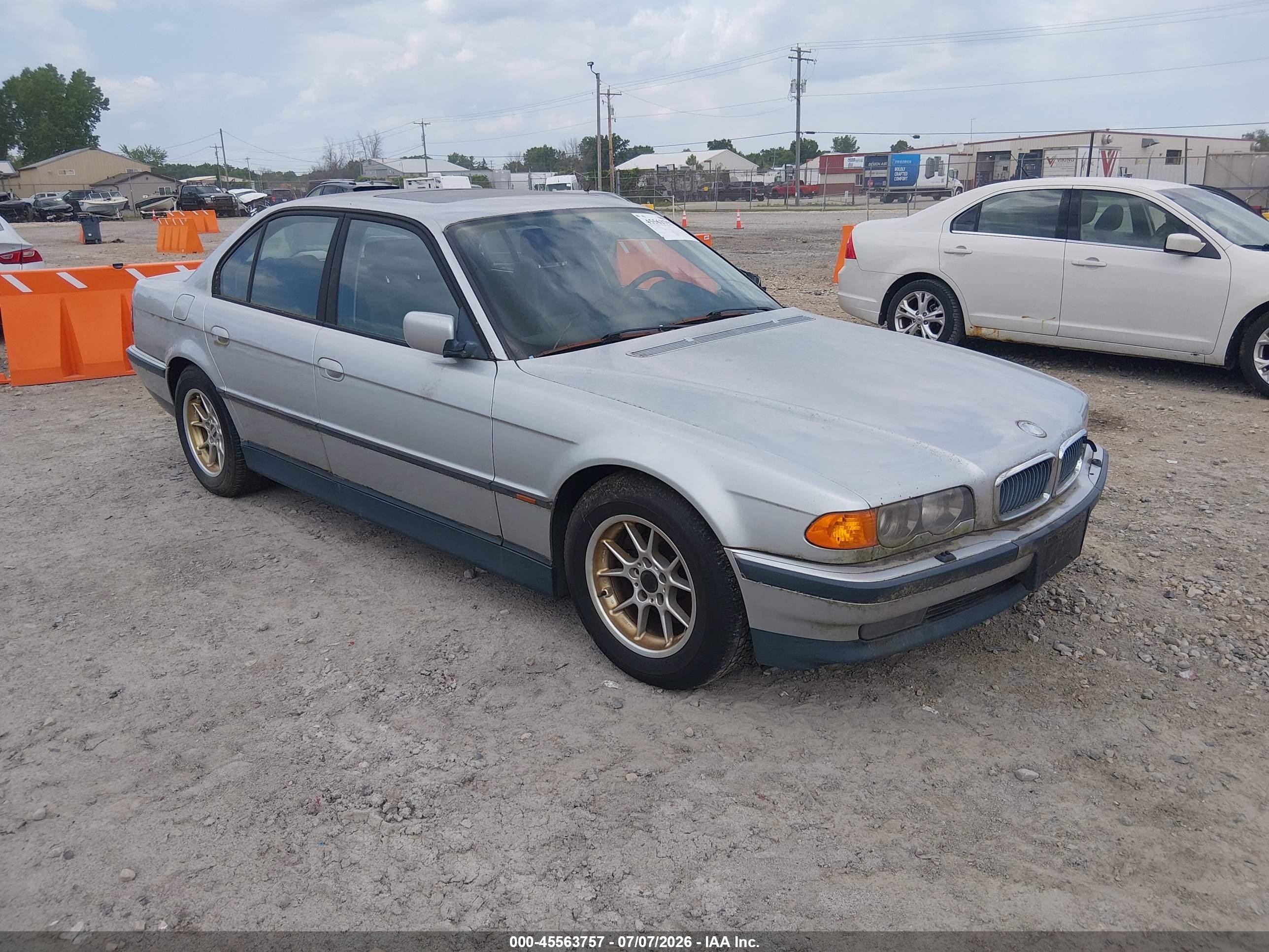 1999 Bmw 740ia   Silver vin: WBAGG8339XDN73624