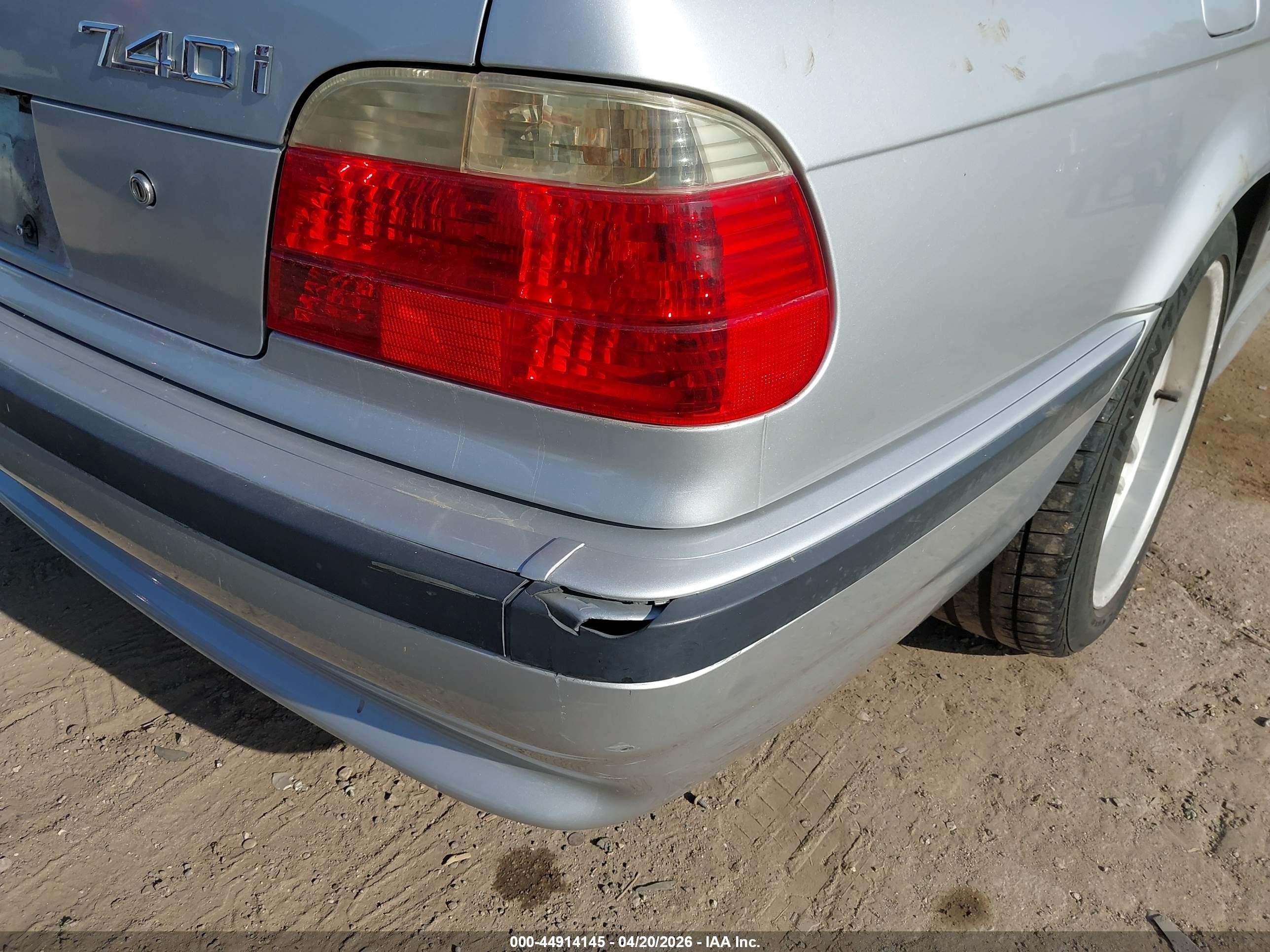 2001 Bmw 740ia   Silver vin: WBAGG83421DN83007