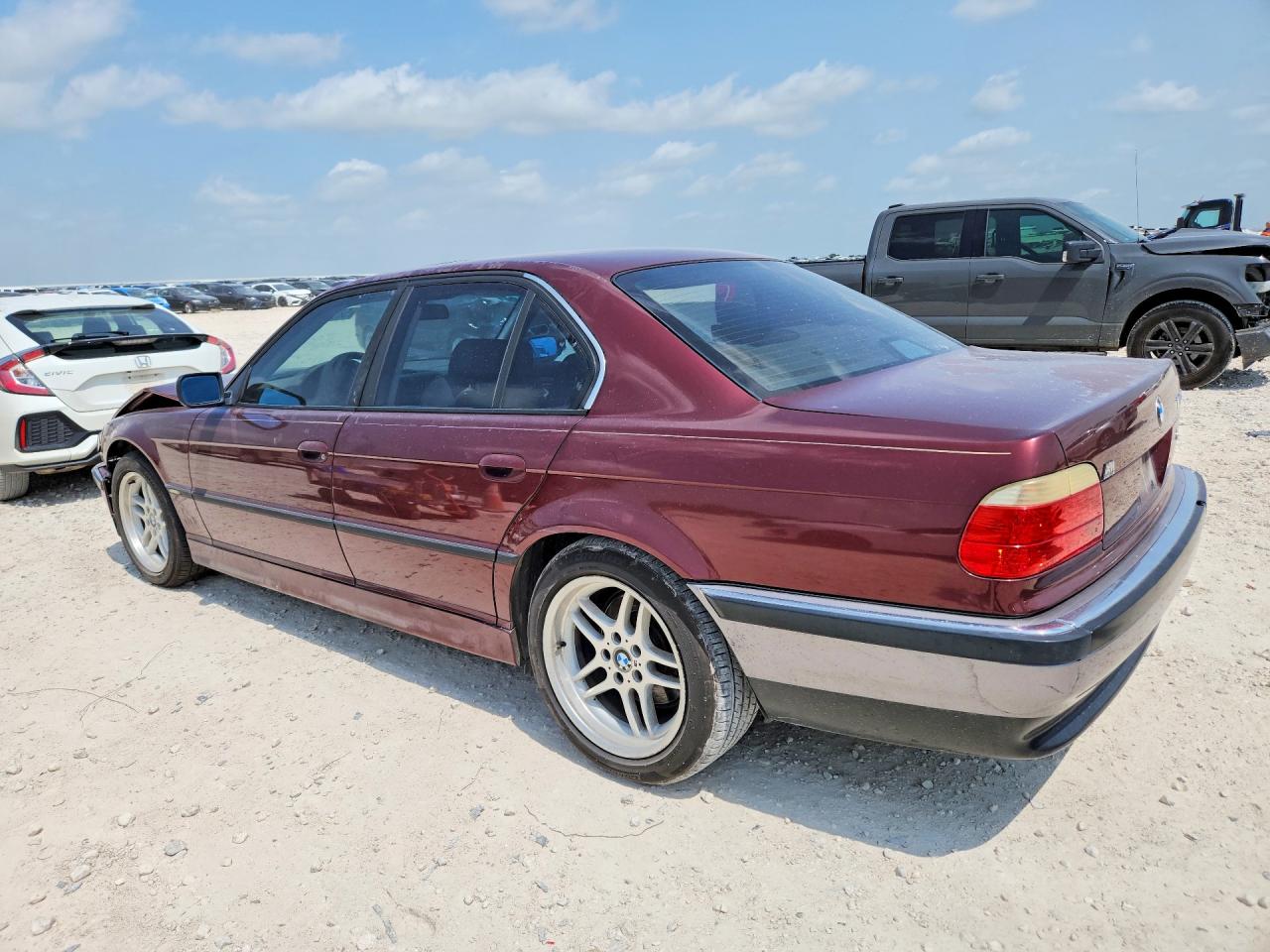 2001 Bmw 740 I Automatic Maroon vin: WBAGG83431DN84148