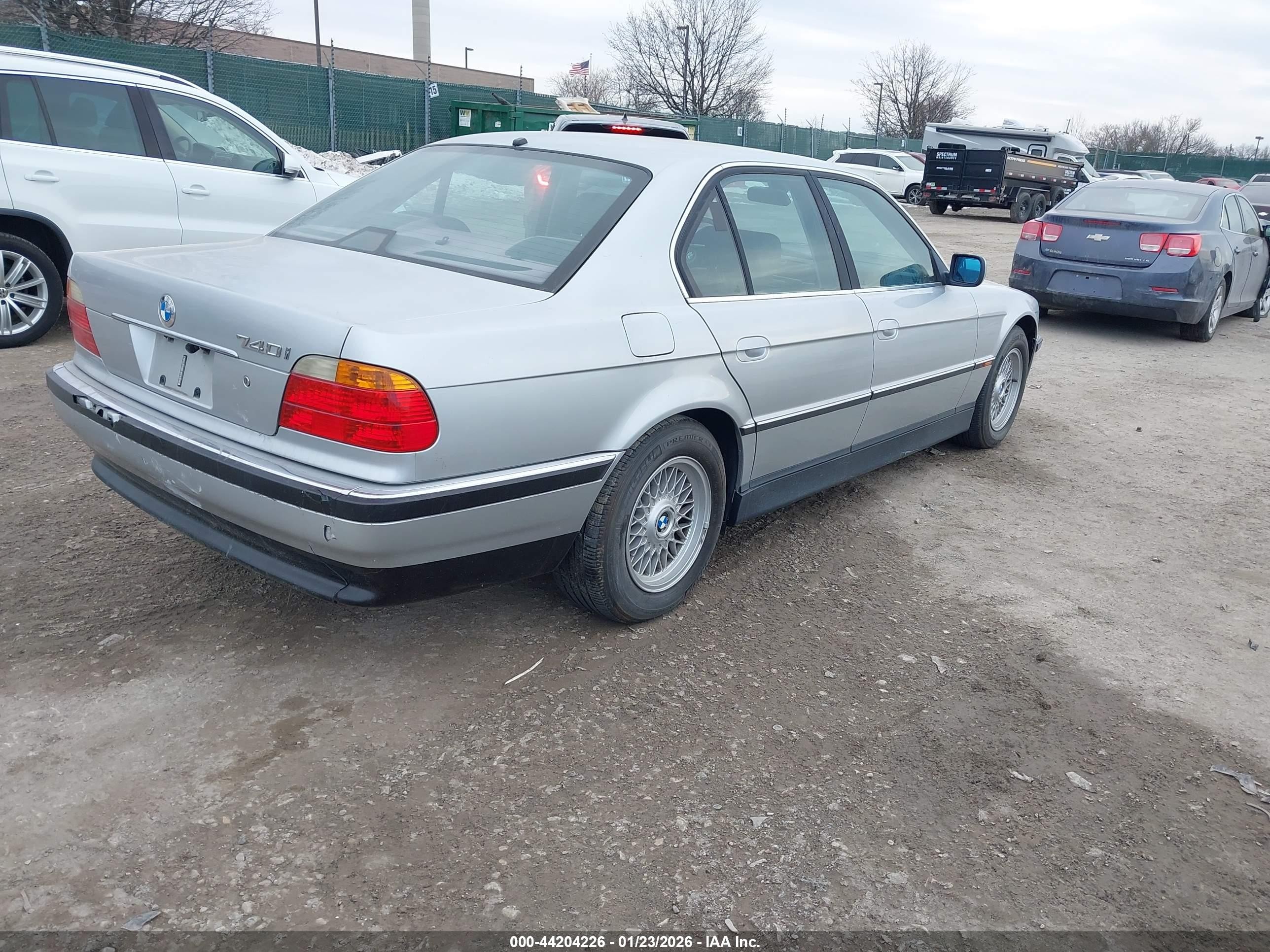 2000 Bmw 740ia   Silver vin: WBAGG8343YDN80997
