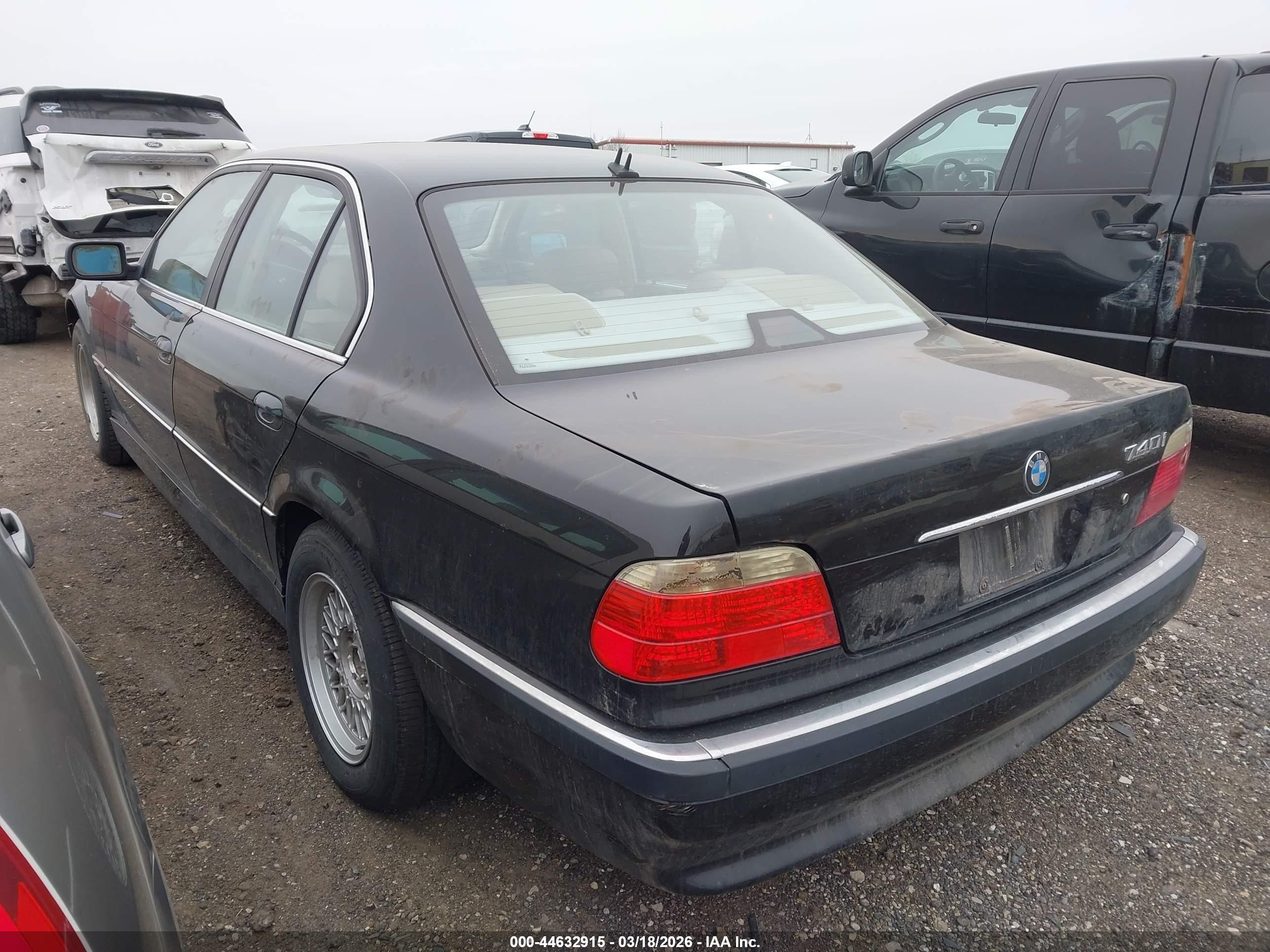2001 Bmw 740ia   Black vin: WBAGG83441DN81999