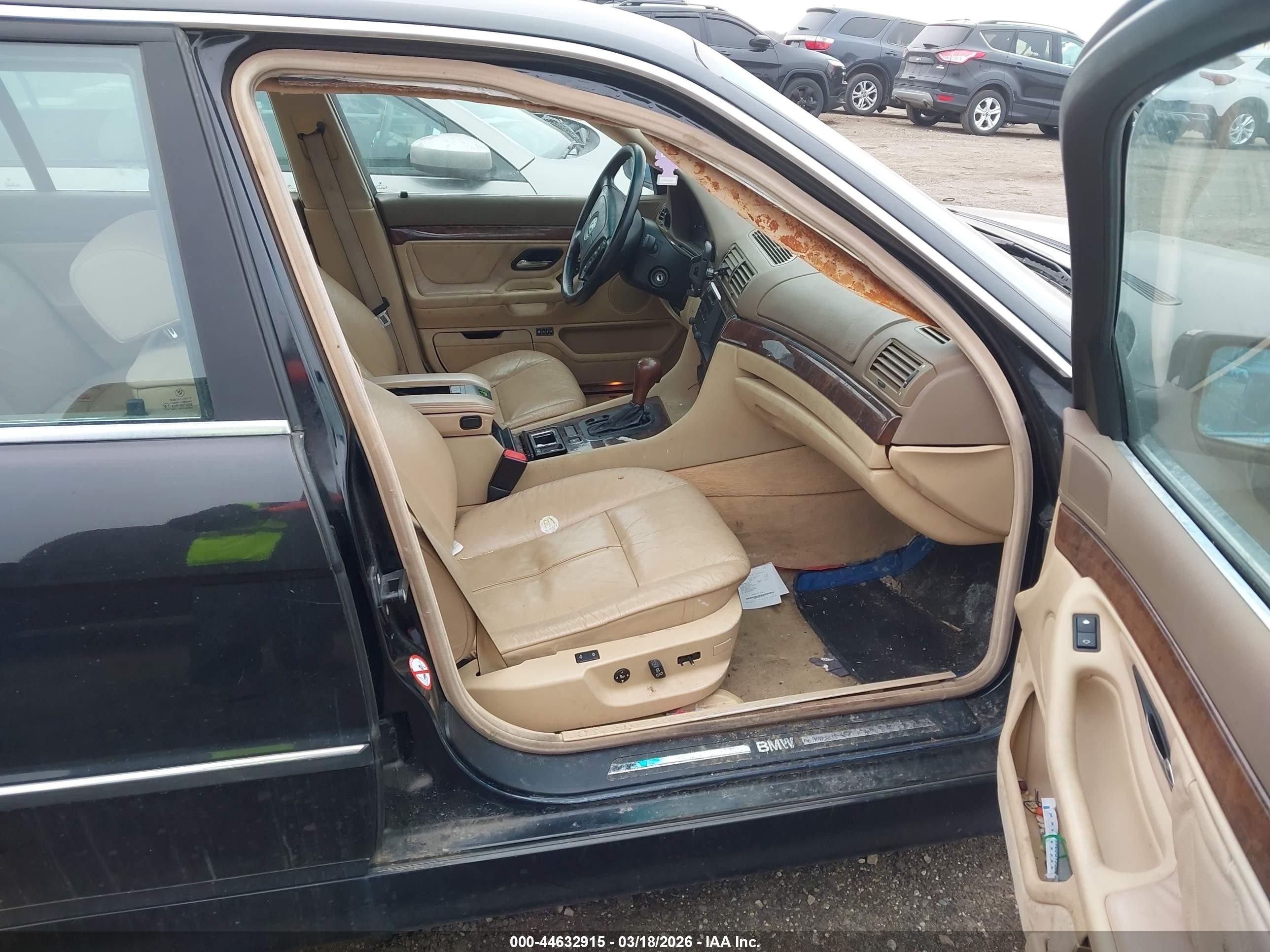 2001 Bmw 740ia   Black vin: WBAGG83441DN81999