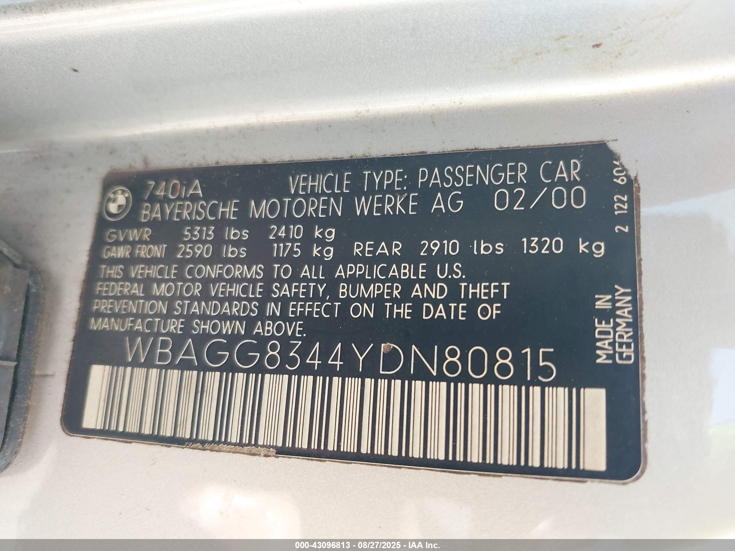 2000 Bmw 740ia   Silver vin: WBAGG8344YDN80815
