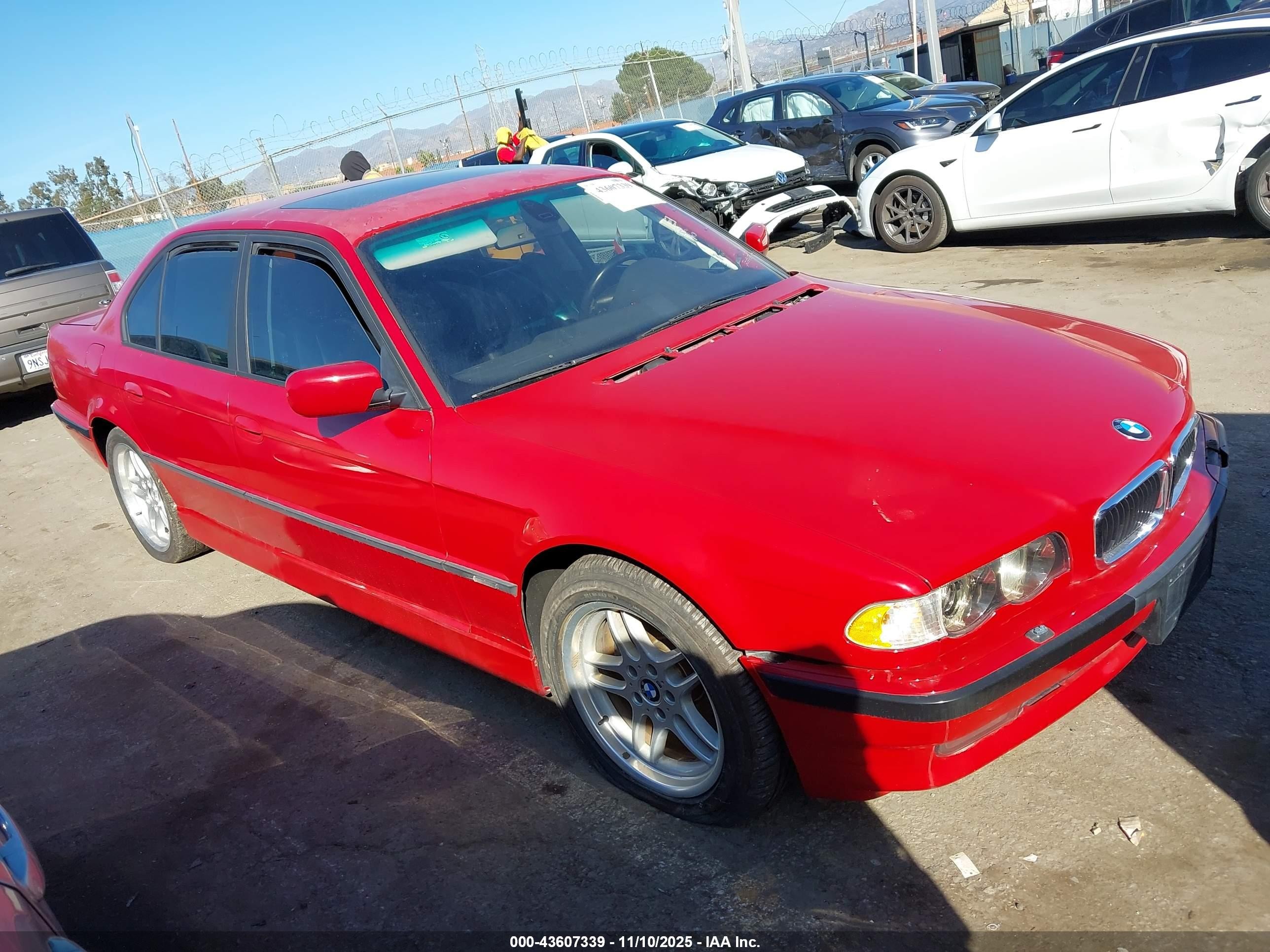 2001 Bmw 740ia   Red vin: WBAGG83451DN86175