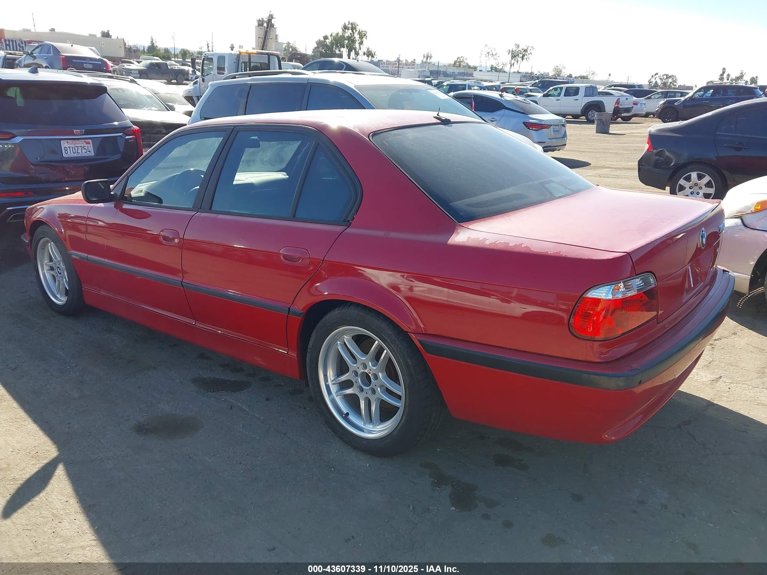 2001 Bmw 740ia   Red vin: WBAGG83451DN86175
