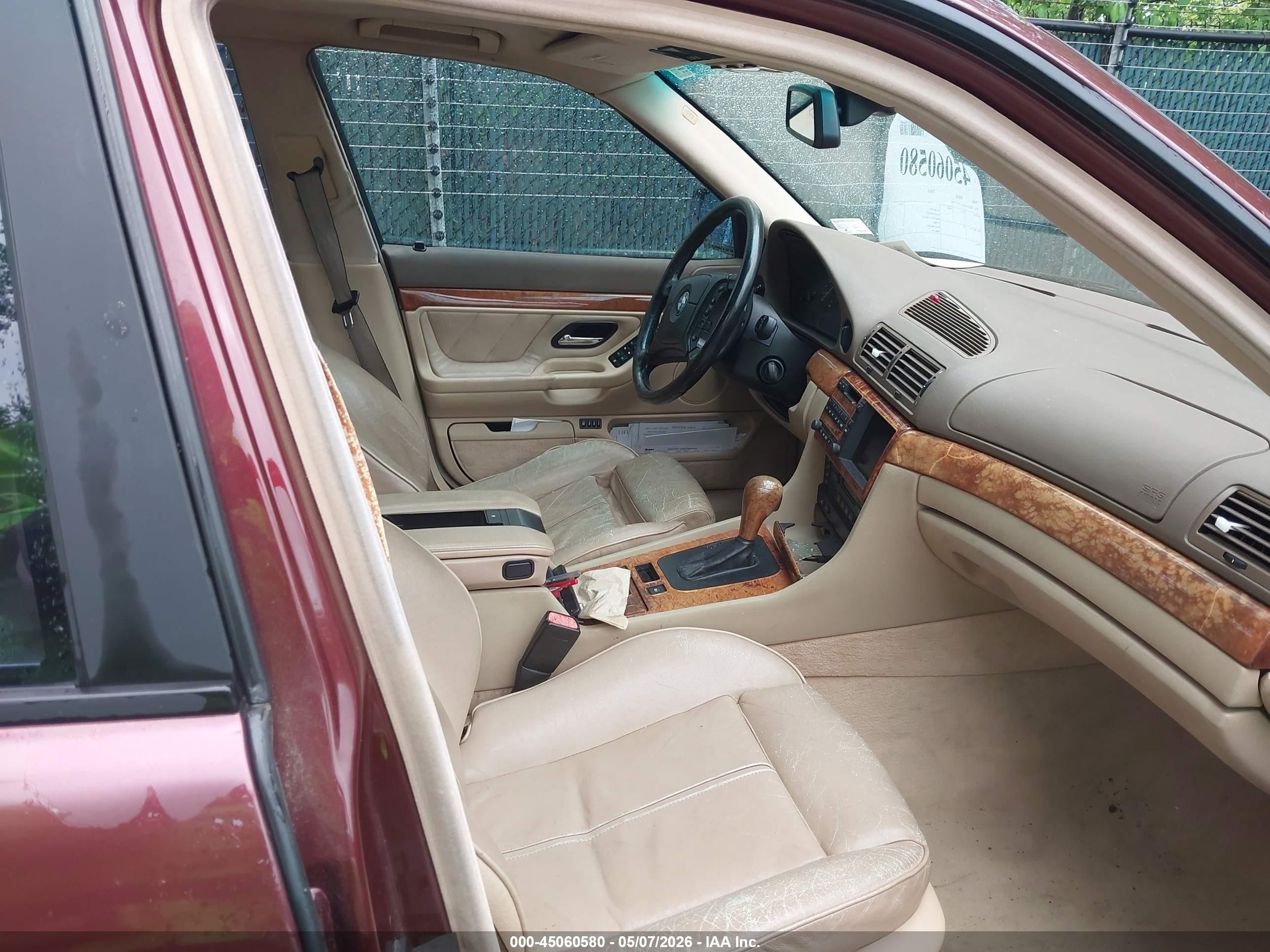 2000 Bmw 740ia   Burgundy vin: WBAGG8345YDN75638