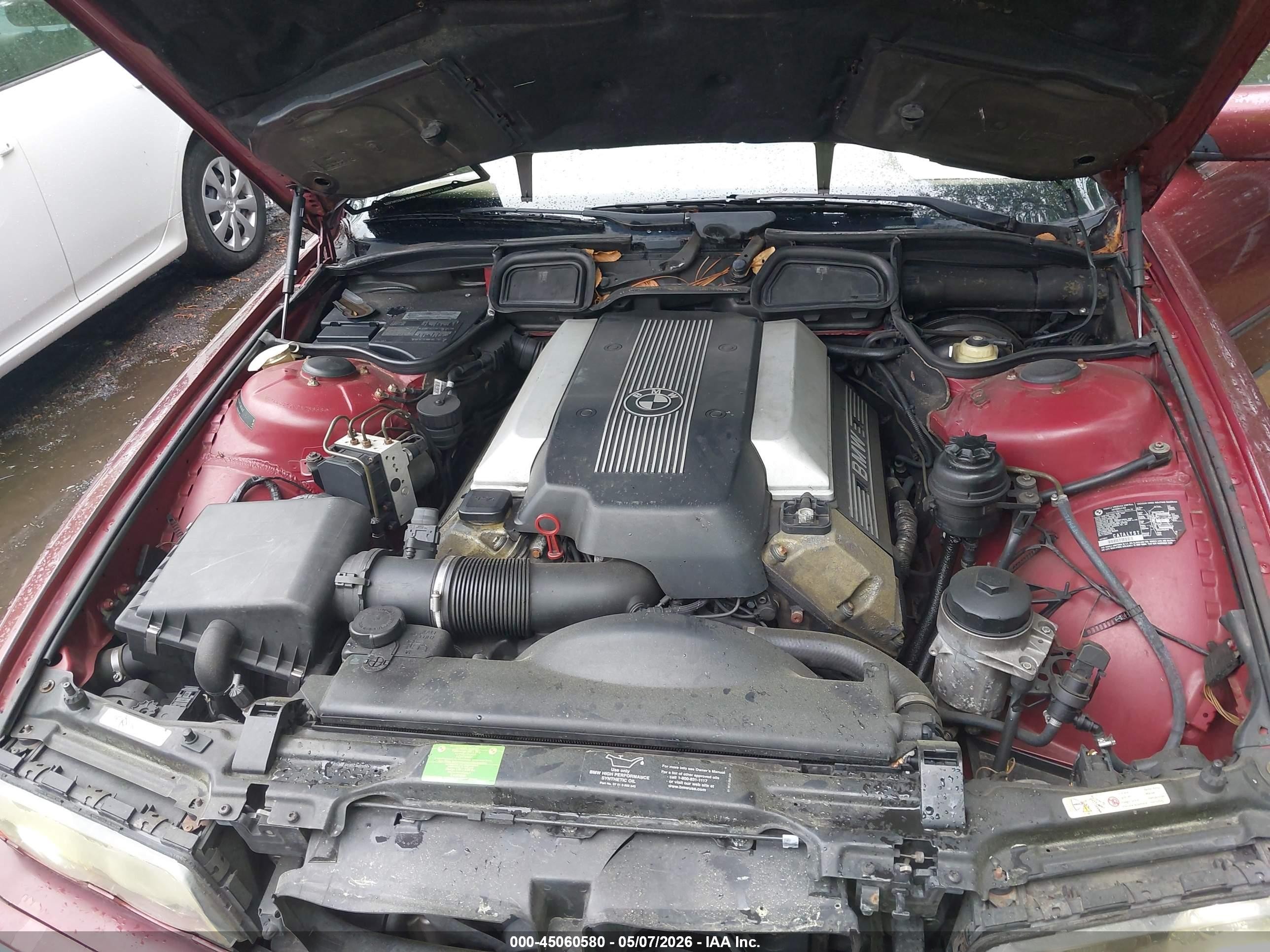 2000 Bmw 740ia   Burgundy vin: WBAGG8345YDN75638
