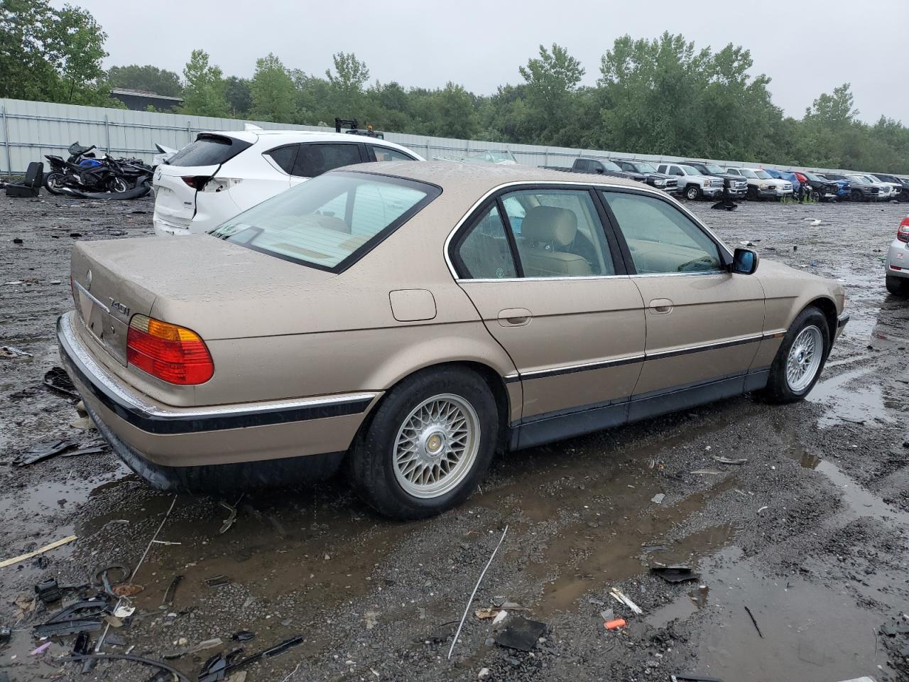 2000 Bmw 740 I Automatic Gold vin: WBAGG8345YDN76840