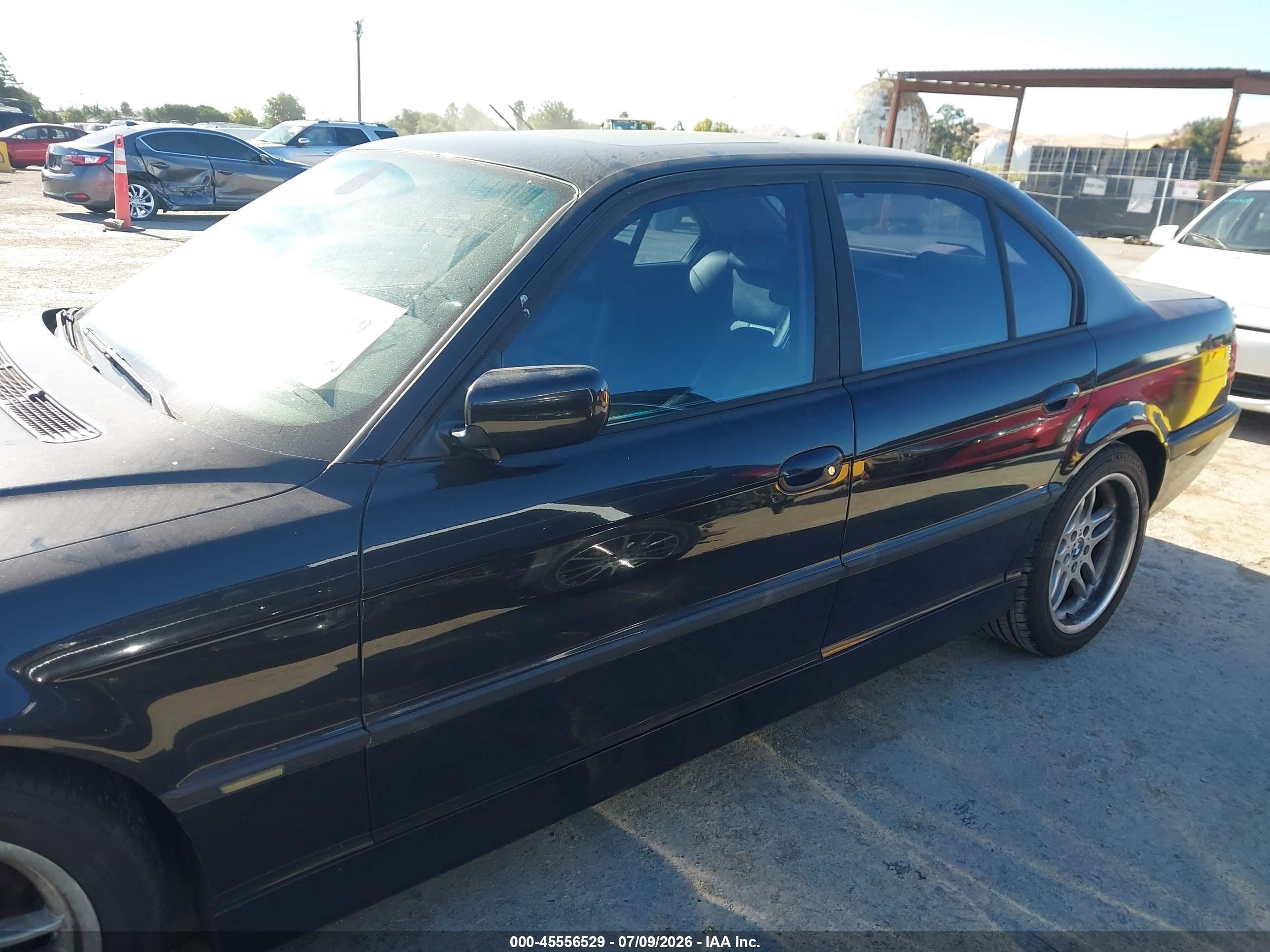 2001 Bmw 740ia   Black vin: WBAGG83471DN84640