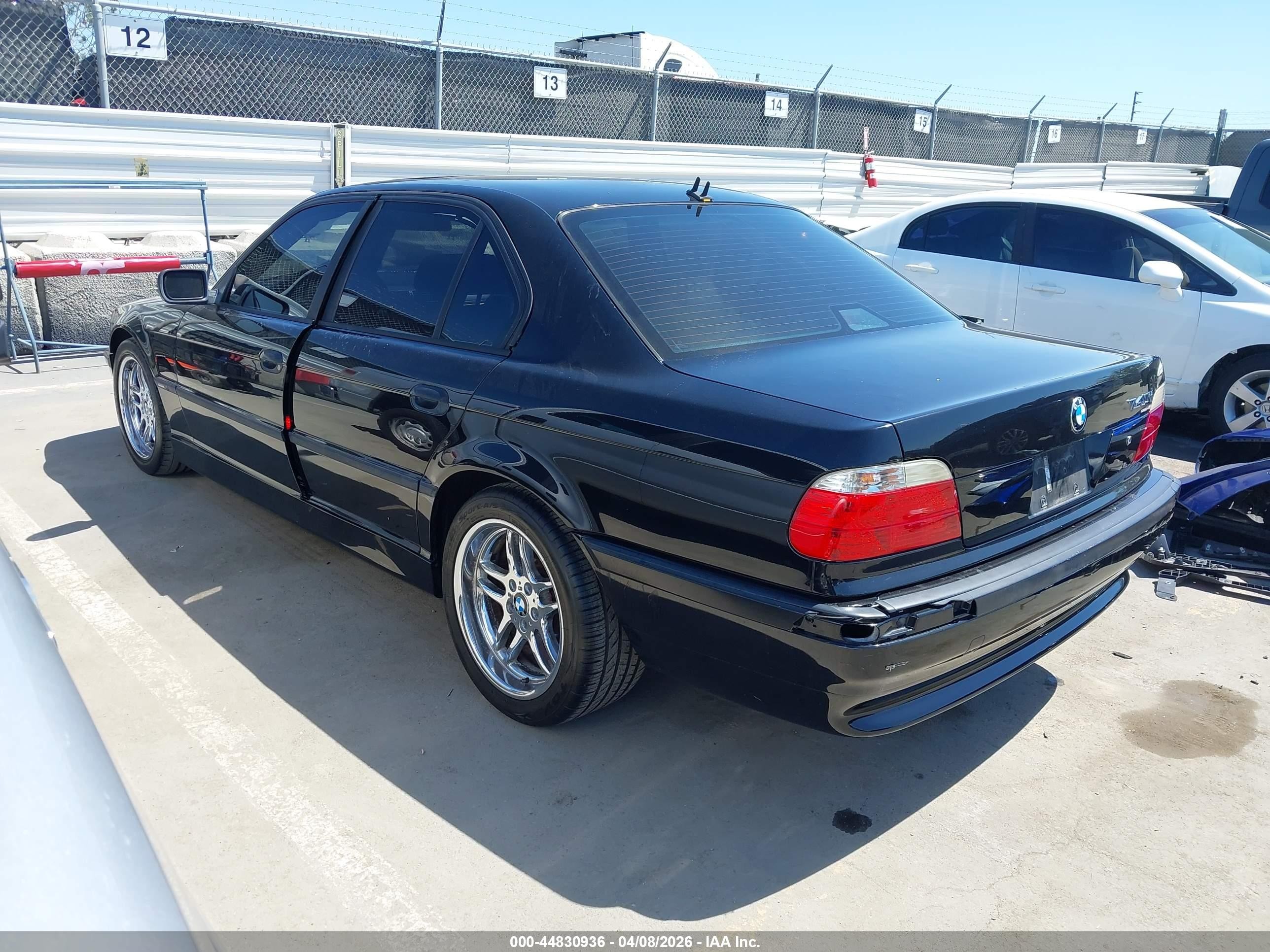 2001 Bmw 740ia   Black vin: WBAGG83471DN87358