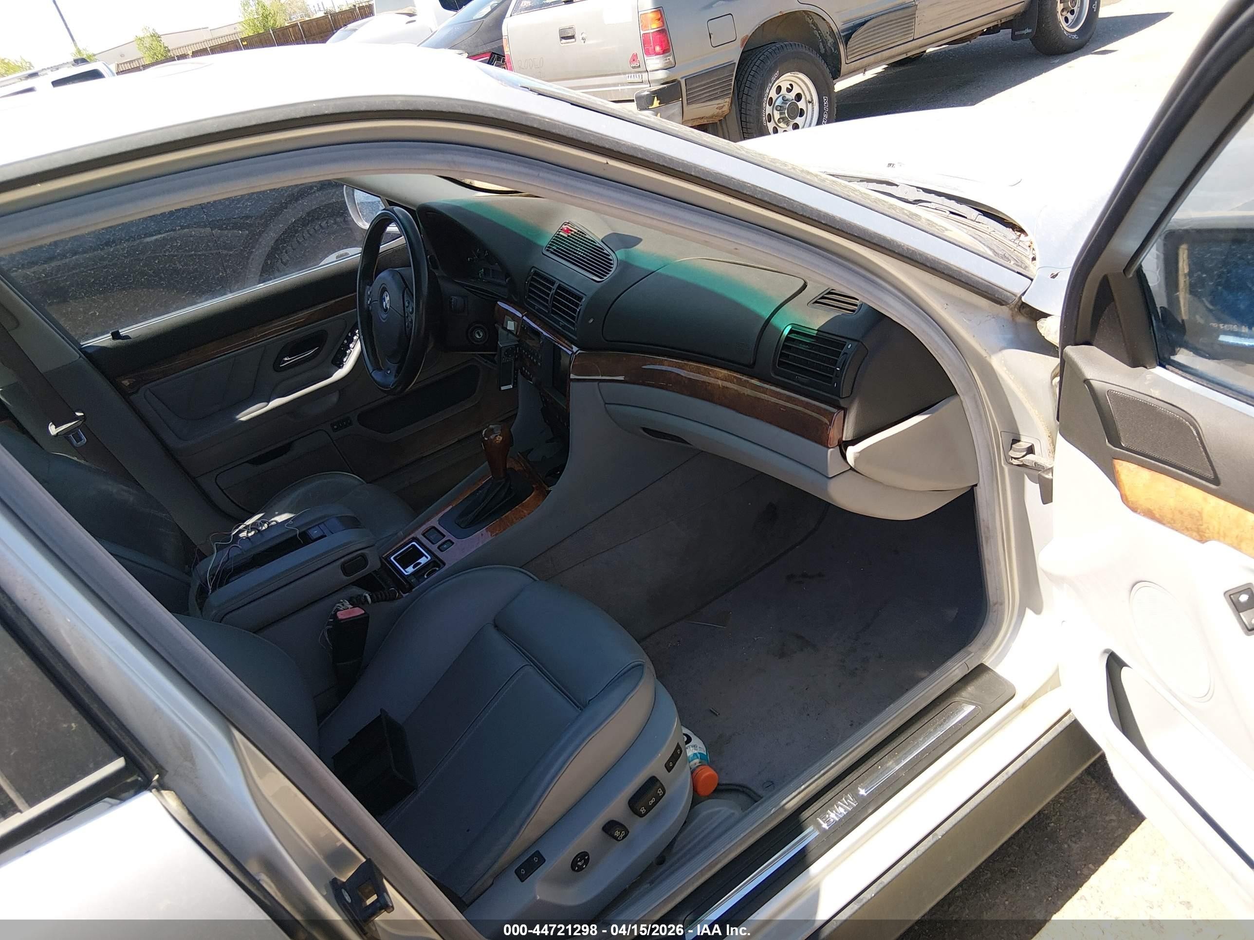 2000 Bmw 740ia   Gray vin: WBAGG8347YDN80081