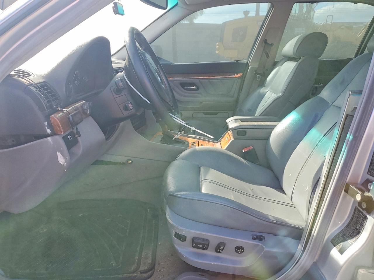 2000 Bmw 740 I Automatic Silver vin: WBAGG834XYDN79409