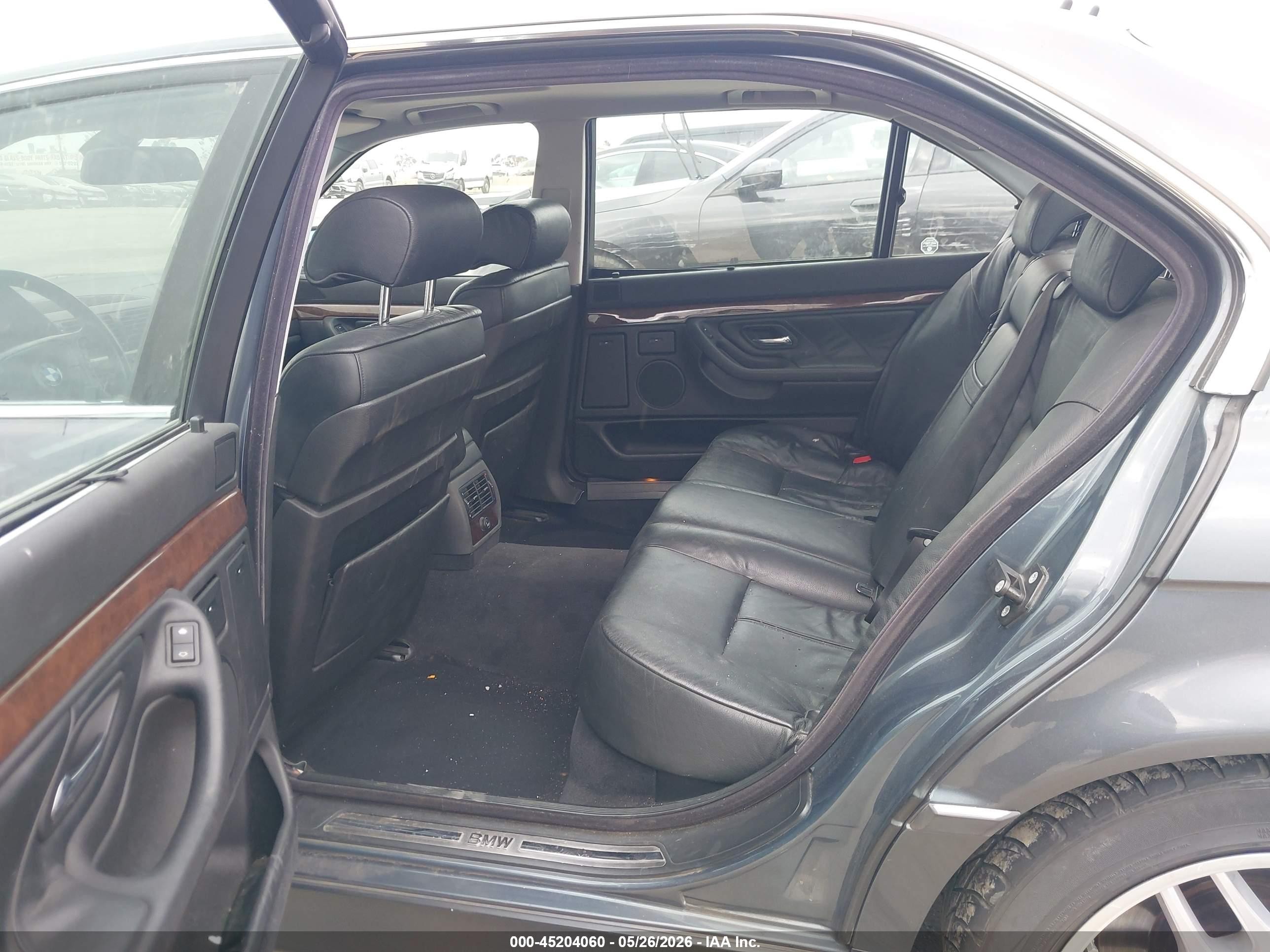 2000 Bmw 740il   Gray vin: WBAGH8340YDP08450