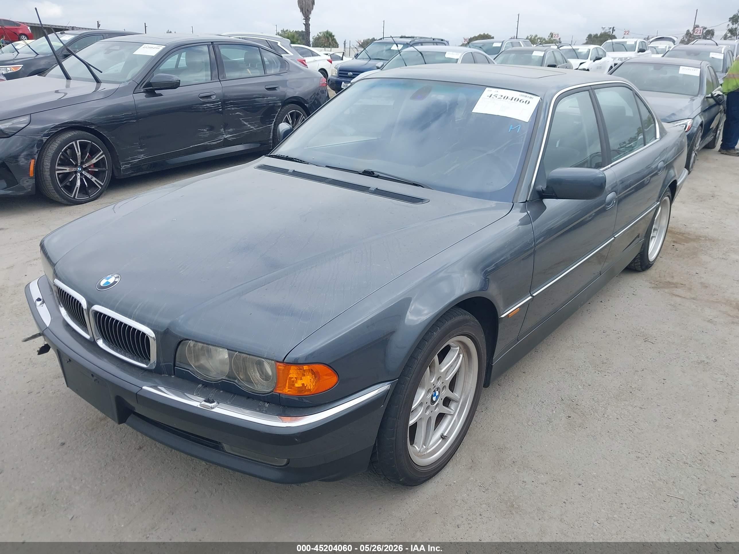 2000 Bmw 740il   Gray vin: WBAGH8340YDP08450
