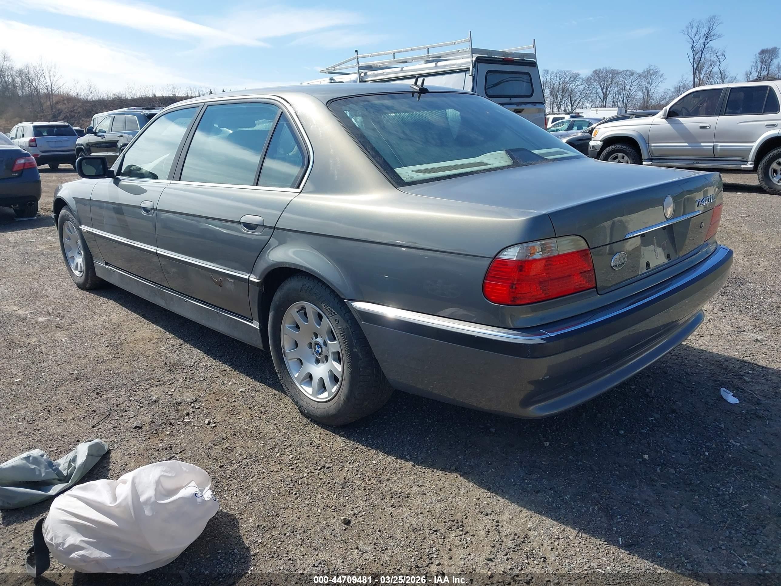 2001 Bmw 740il   Gray vin: WBAGH83411DP26770