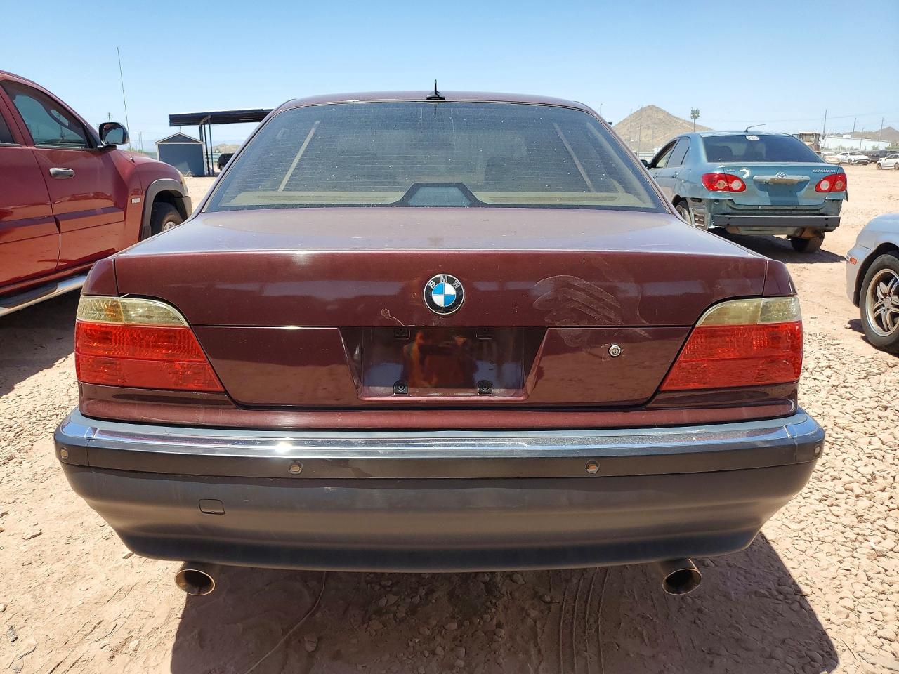 2001 Bmw 740 Il Maroon vin: WBAGH83421DP19651