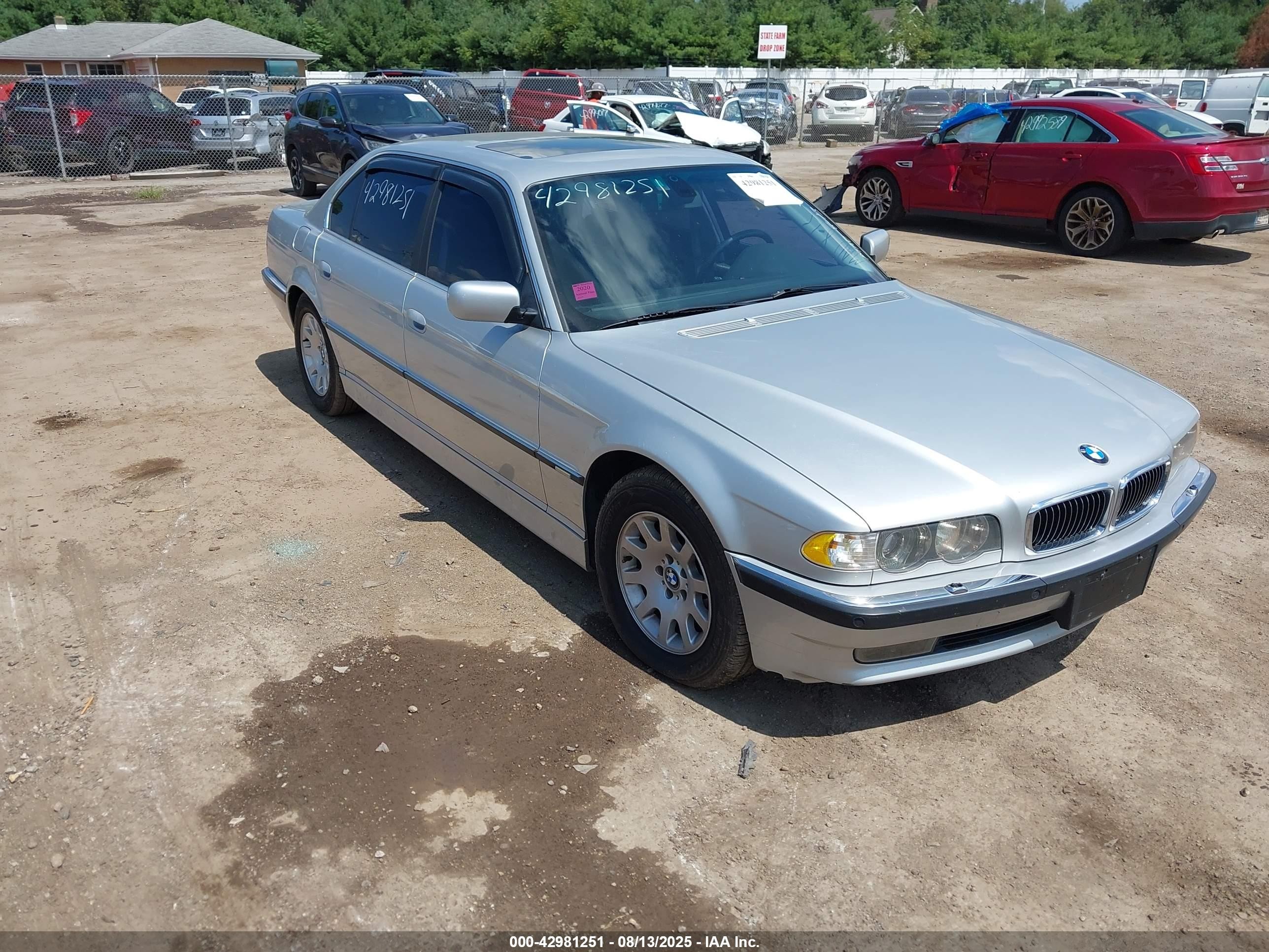 2001 Bmw 740il   Серебряный vin: WBAGH83421DP23327