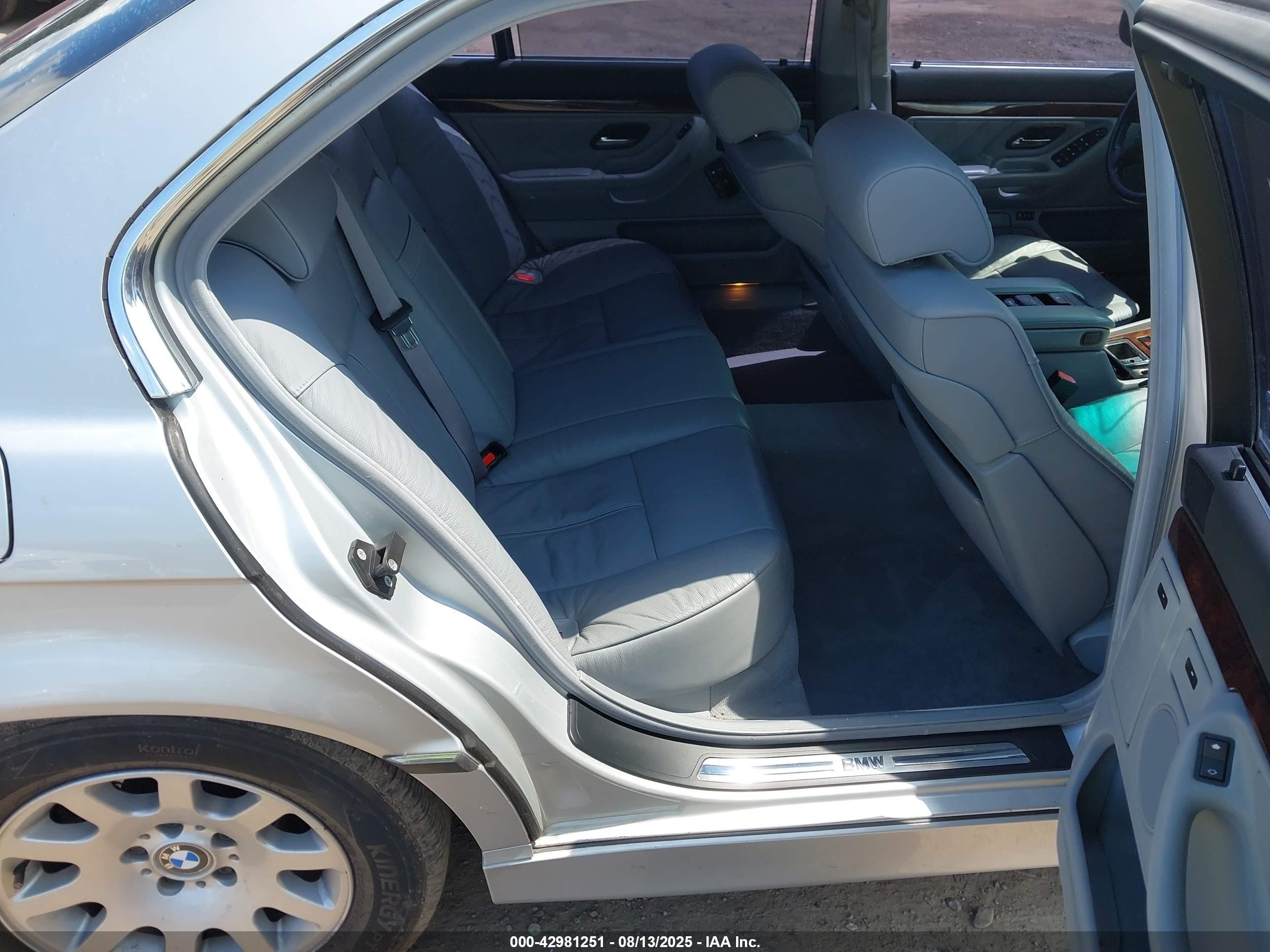 2001 Bmw 740il   Серебряный vin: WBAGH83421DP23327
