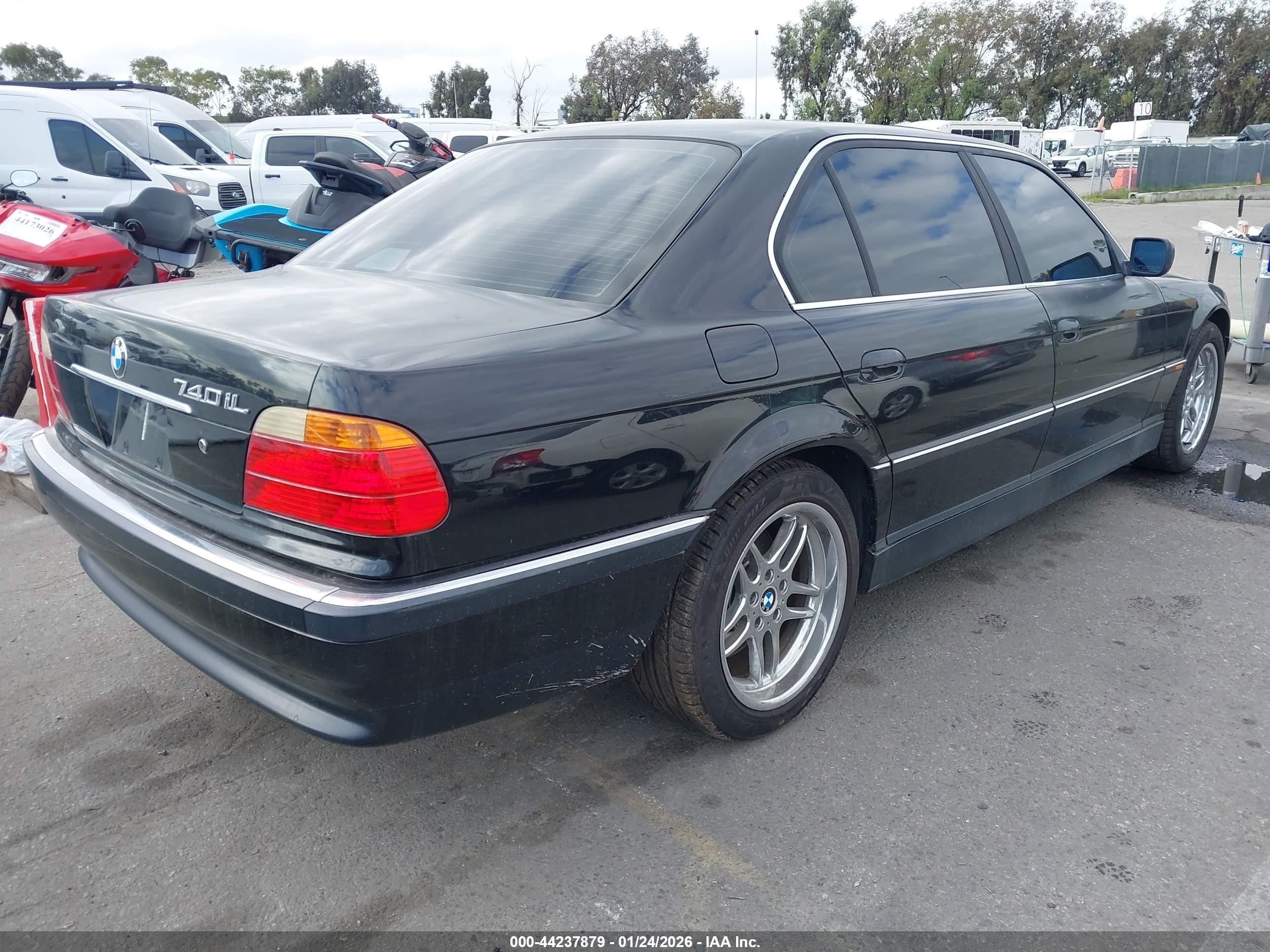 2000 Bmw 740il   Black vin: WBAGH8342YDP17070