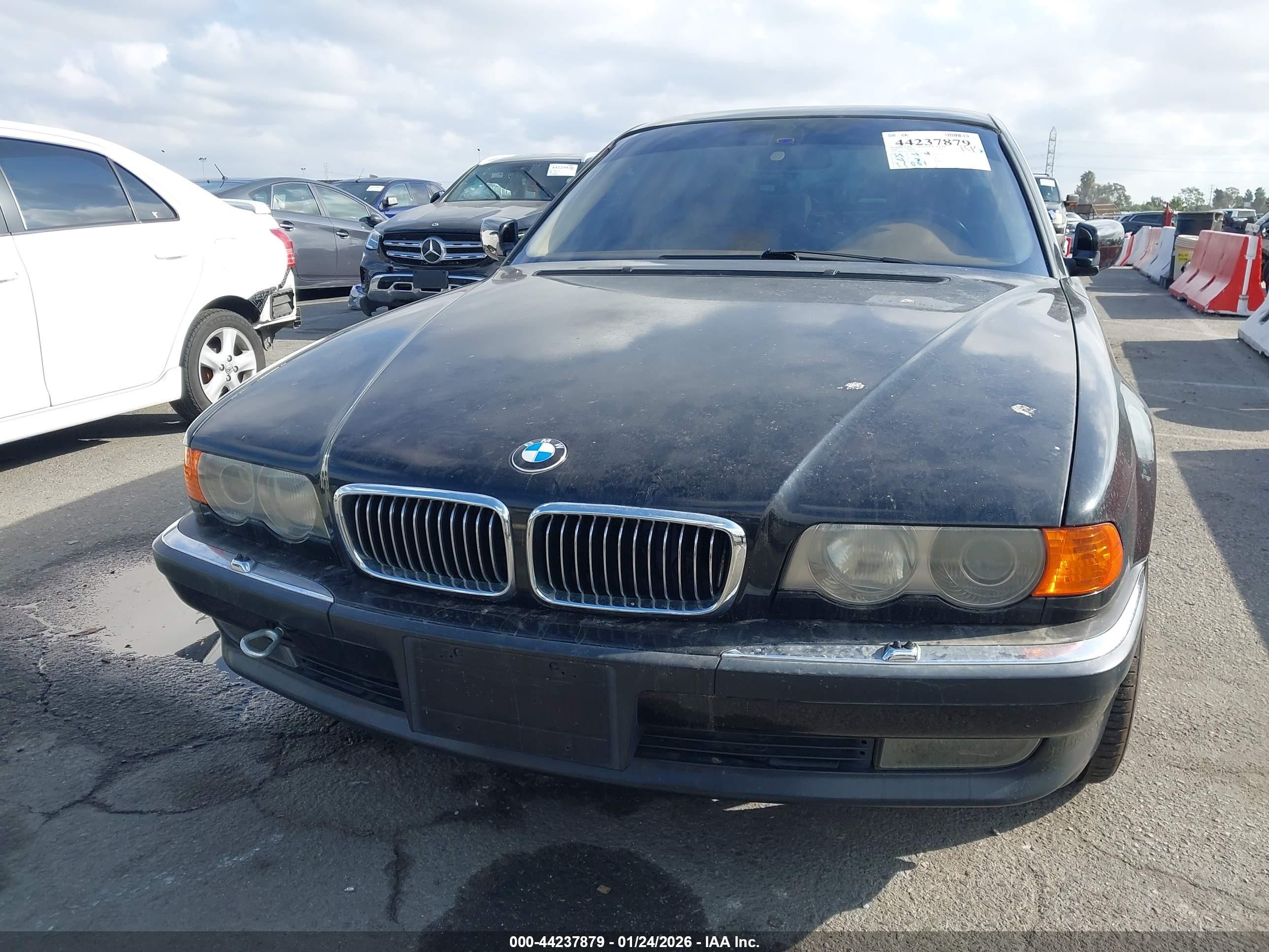 2000 Bmw 740il   Black vin: WBAGH8342YDP17070