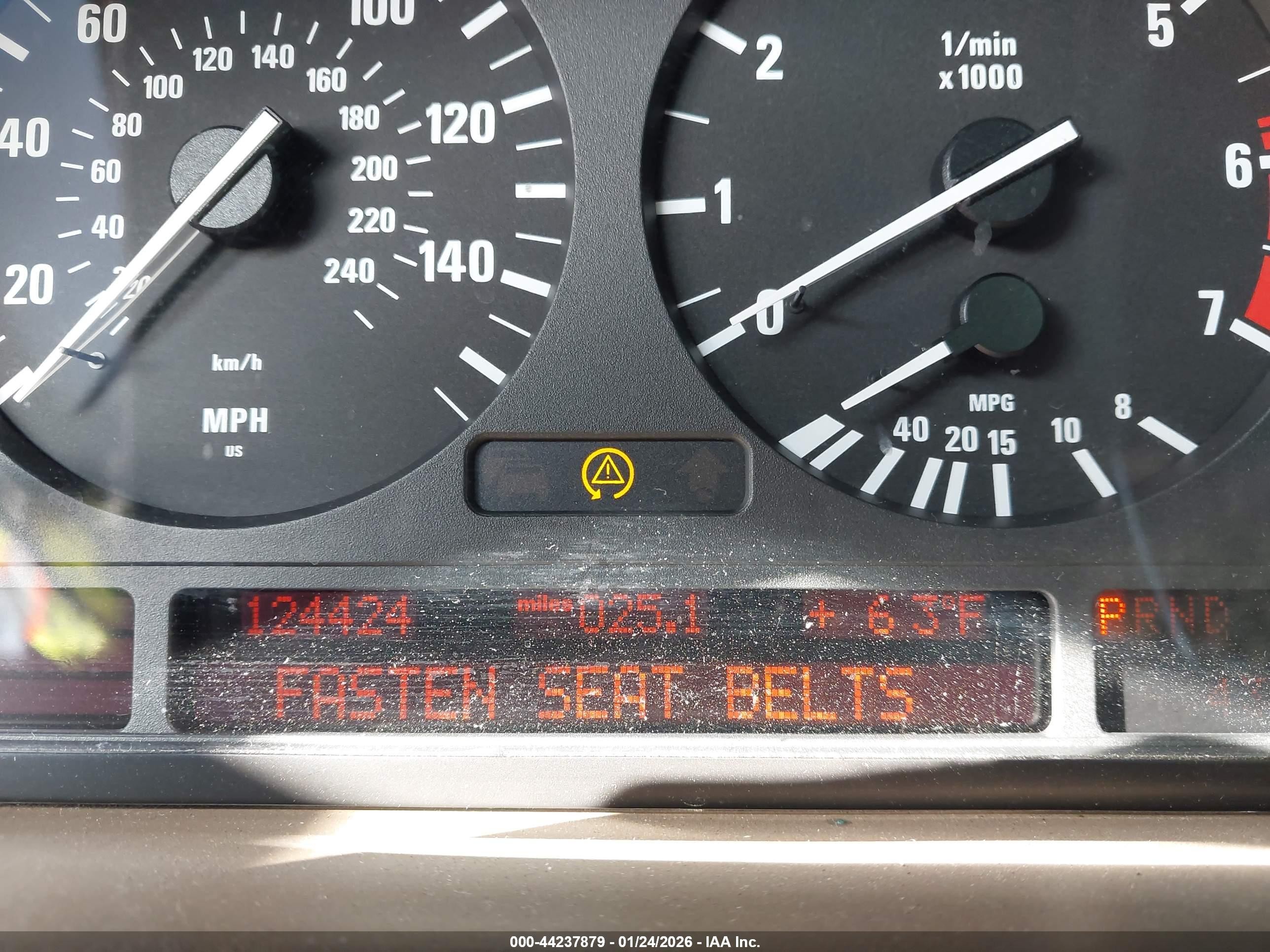2000 Bmw 740il   Black vin: WBAGH8342YDP17070