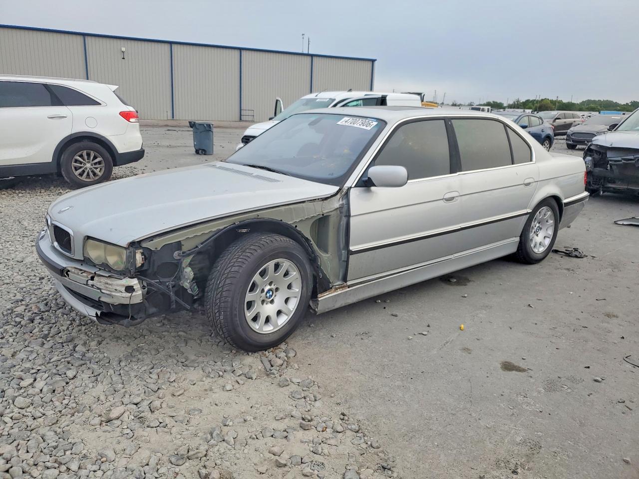 2001 Bmw 740 Il Silver vin: WBAGH83431DP18122