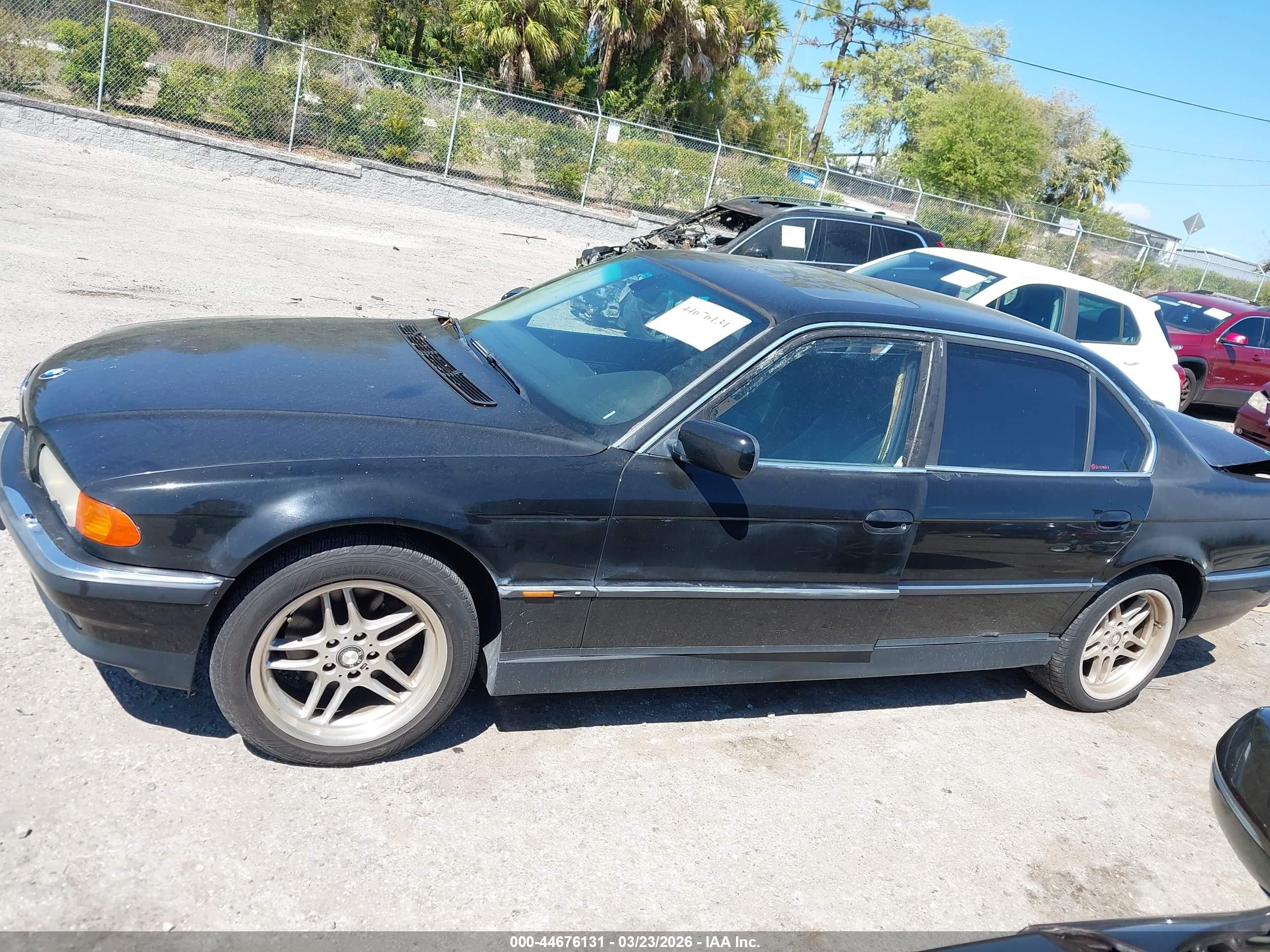2000 Bmw 740il   Black vin: WBAGH8344YDP09519